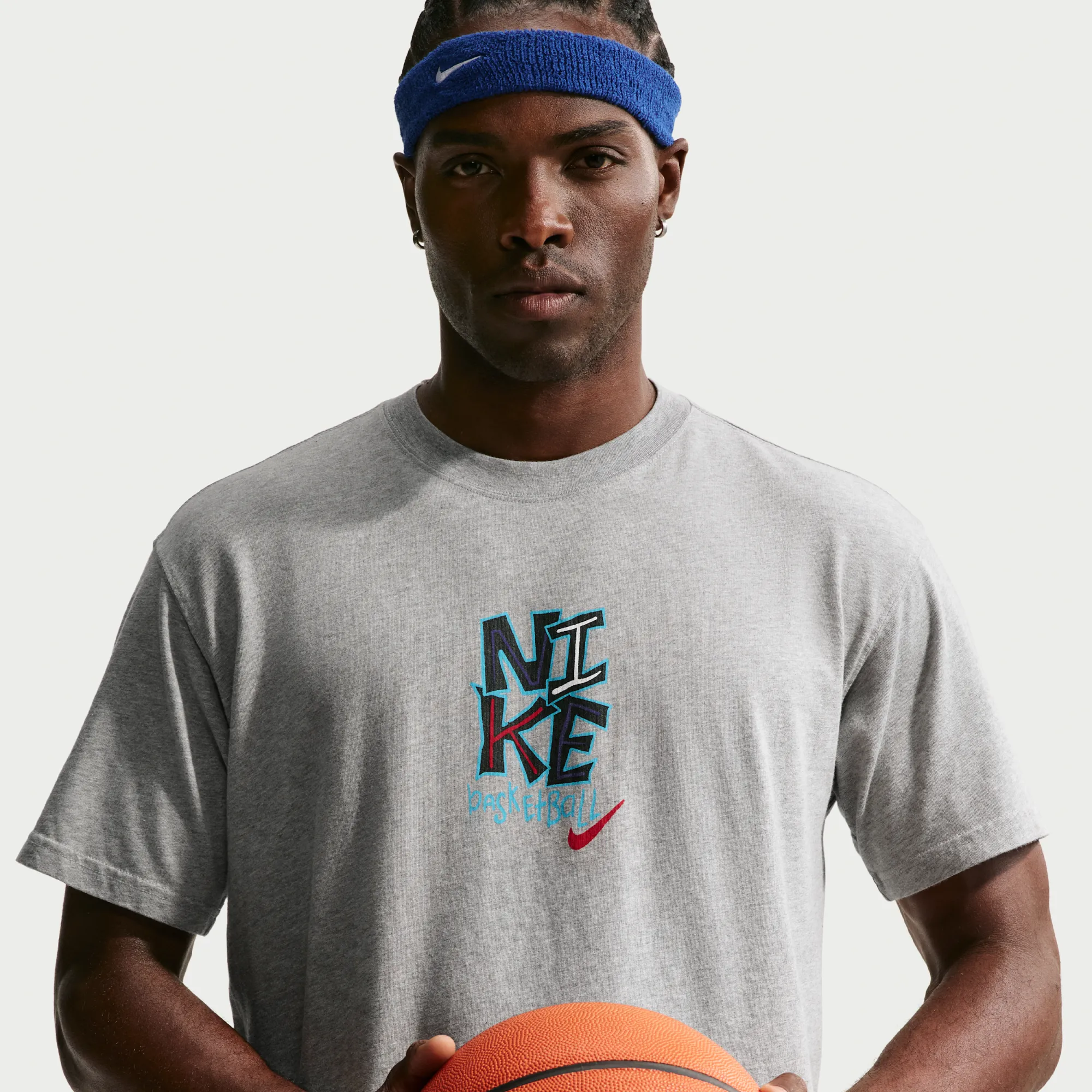 Nike Men's Basketball T-Shirt - Grey - Cotton
