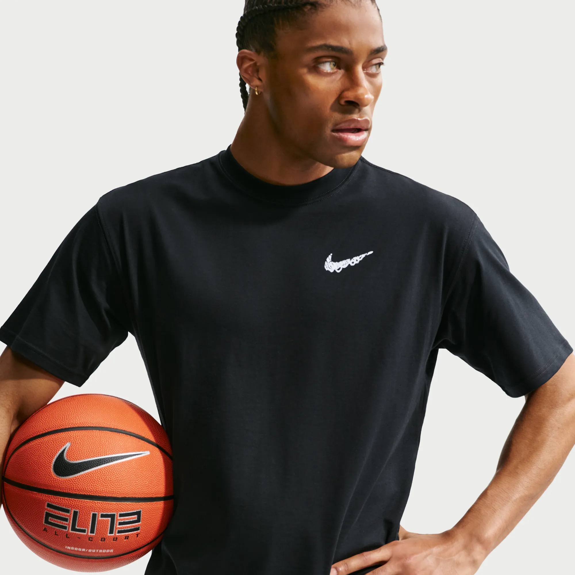 Nike Men's Basketball T-Shirt - Black - Cotton