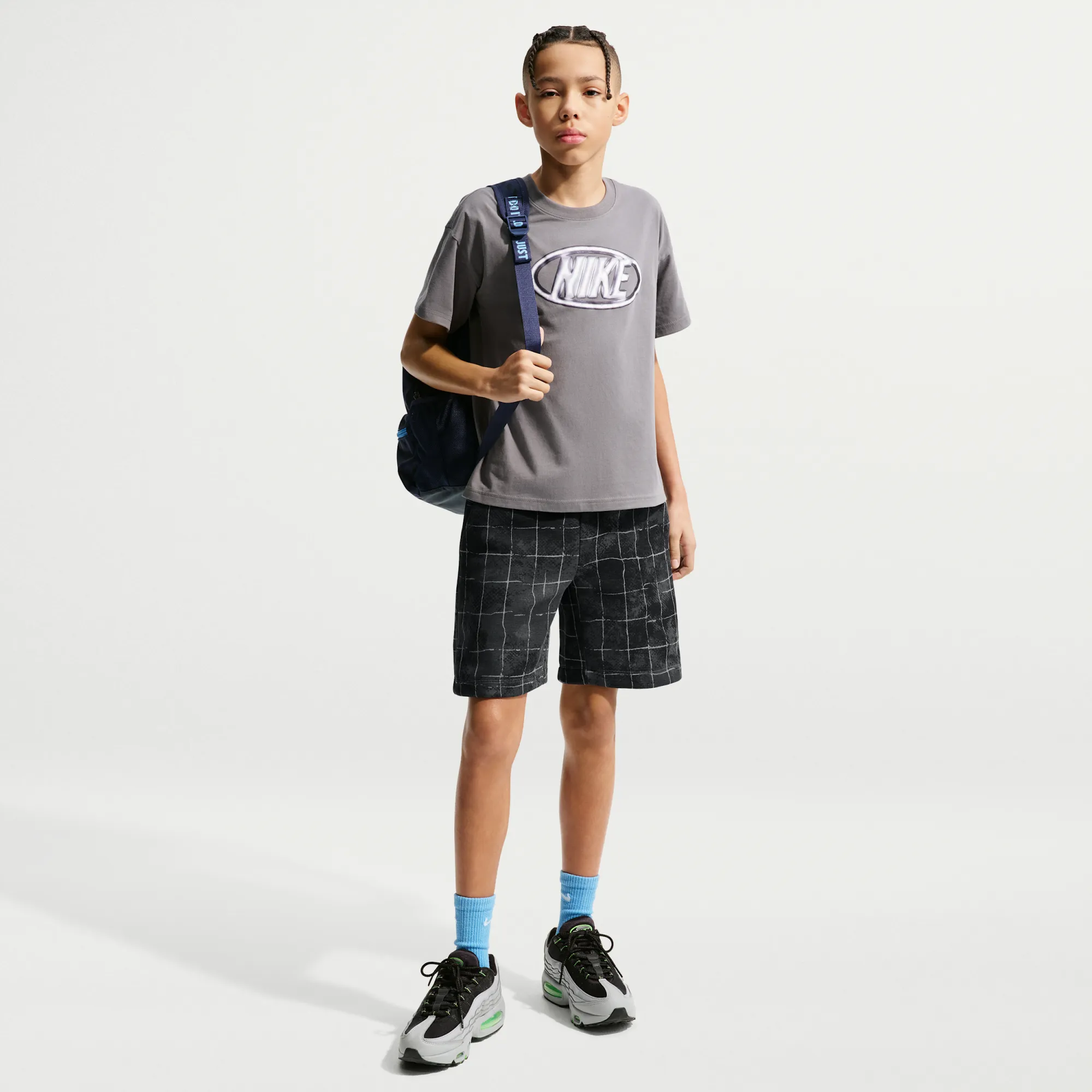 Nike Tech Fleece Older Kids' (Boys') Shorts - Grey - Cotton/Polyester