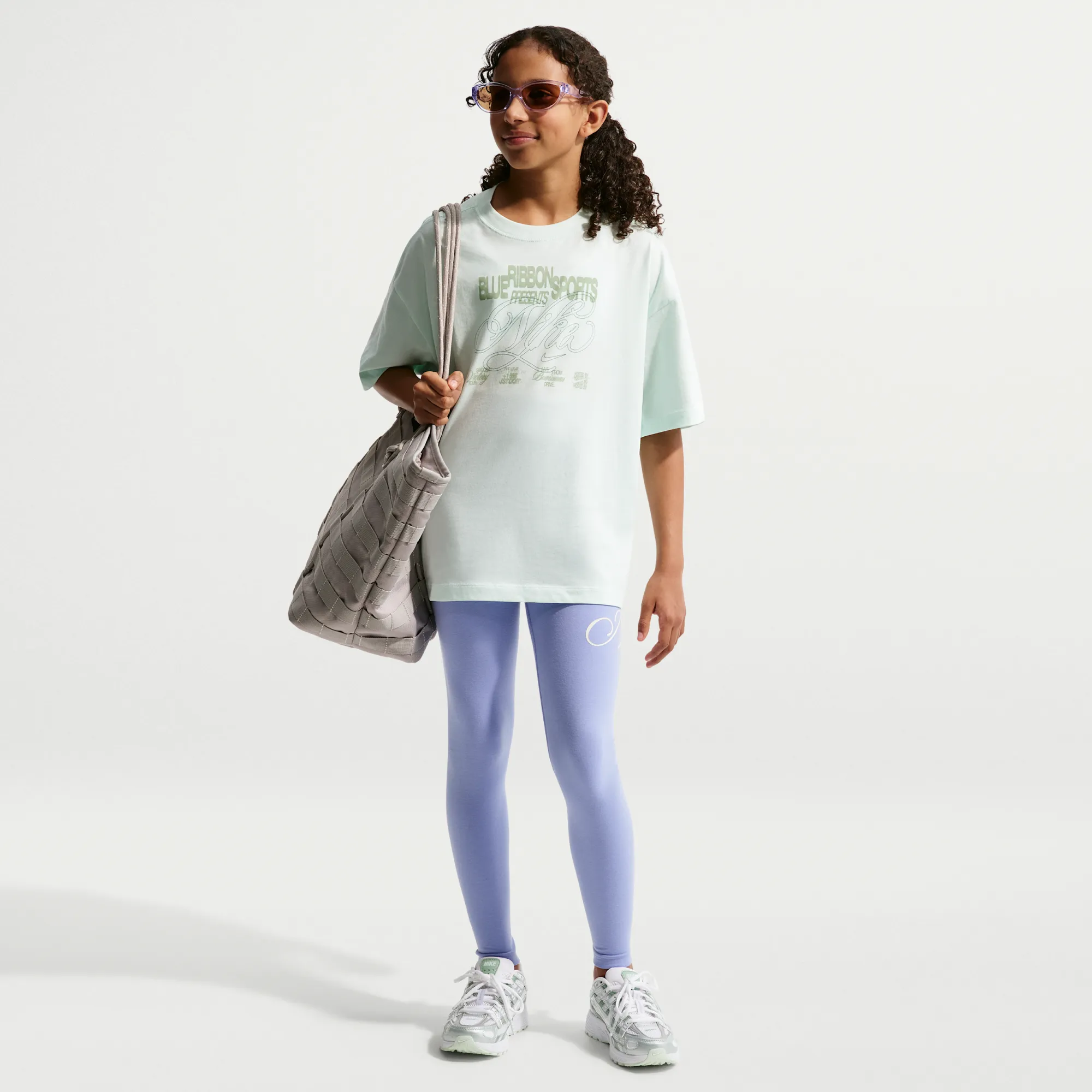 Nike Classic Older Kids' (Girls') High-Waisted Graphic Leggings - Purple - Cotton/Polyester/Elastane