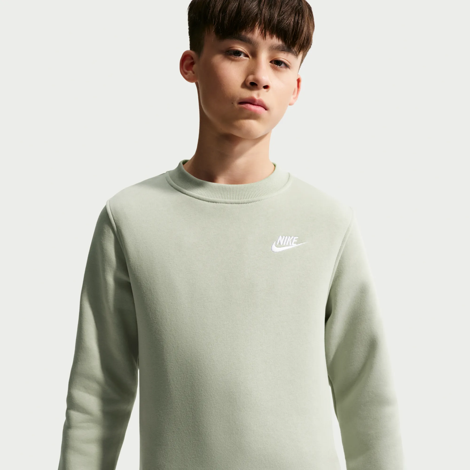 Nike Club Fleece Older Kids' Sweatshirt - Spruce Fog - Fleece