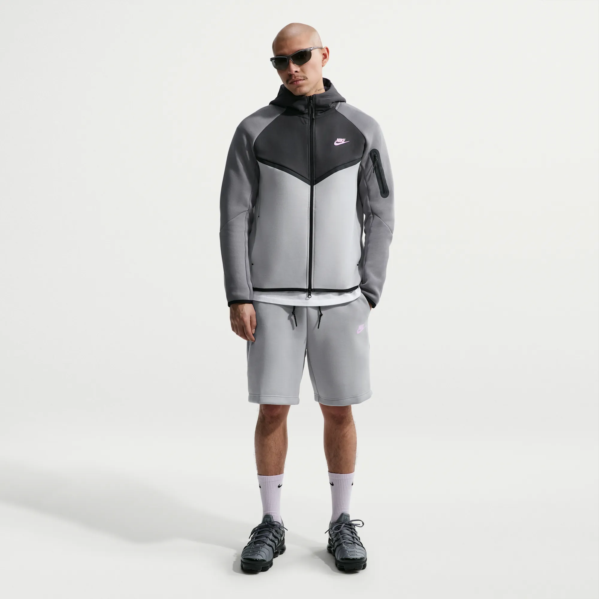 Nike Tech Men's Fleece Shorts - Grey - Cotton/Polyester