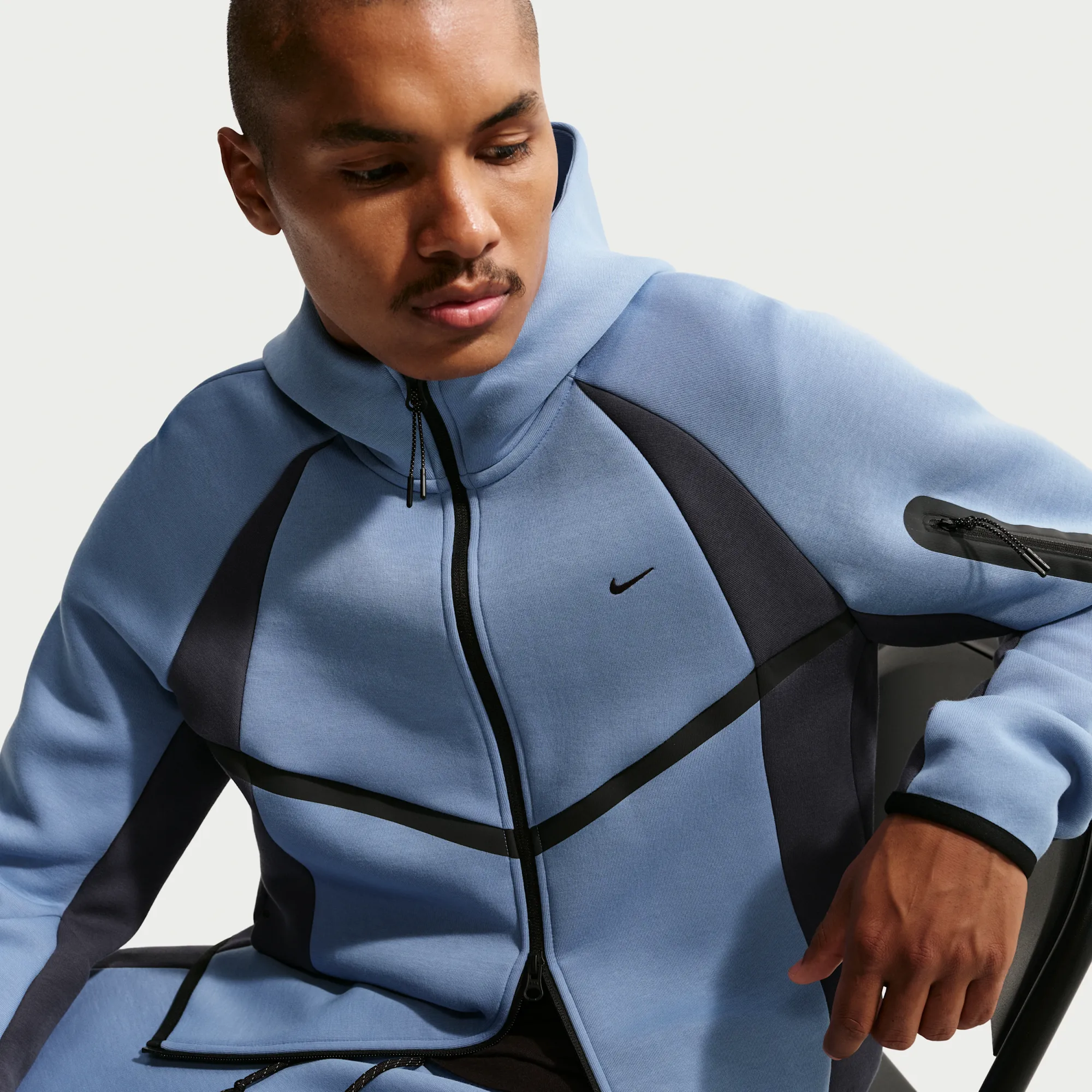 Nike Tech Men's Colour-Block Full-Zip Fleece Windrunner Jacket - Blue - Cotton/Polyester