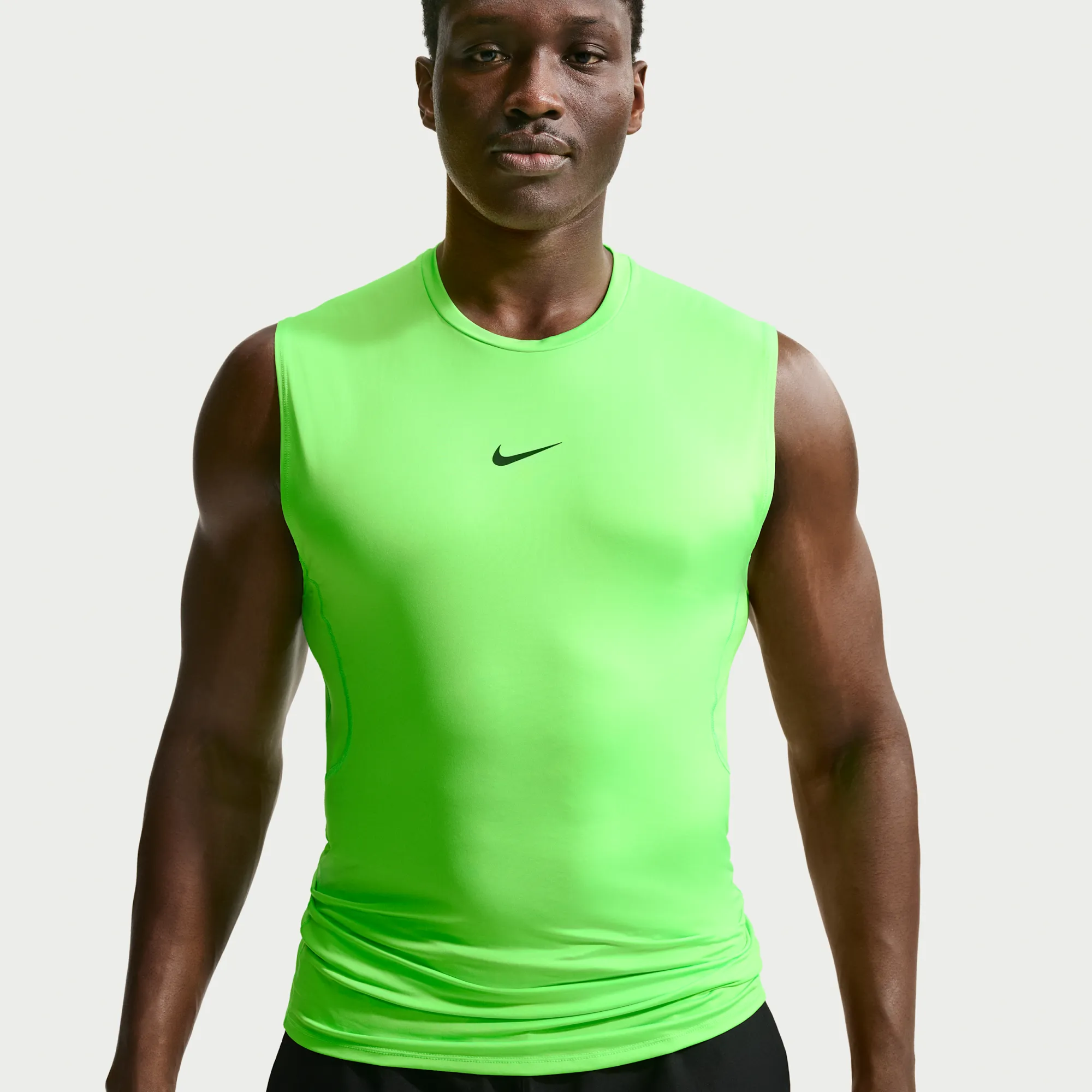 Nike Pro Men's Dri-FIT Tight Sleeveless Fitness Top - Green - Polyester/Elastane