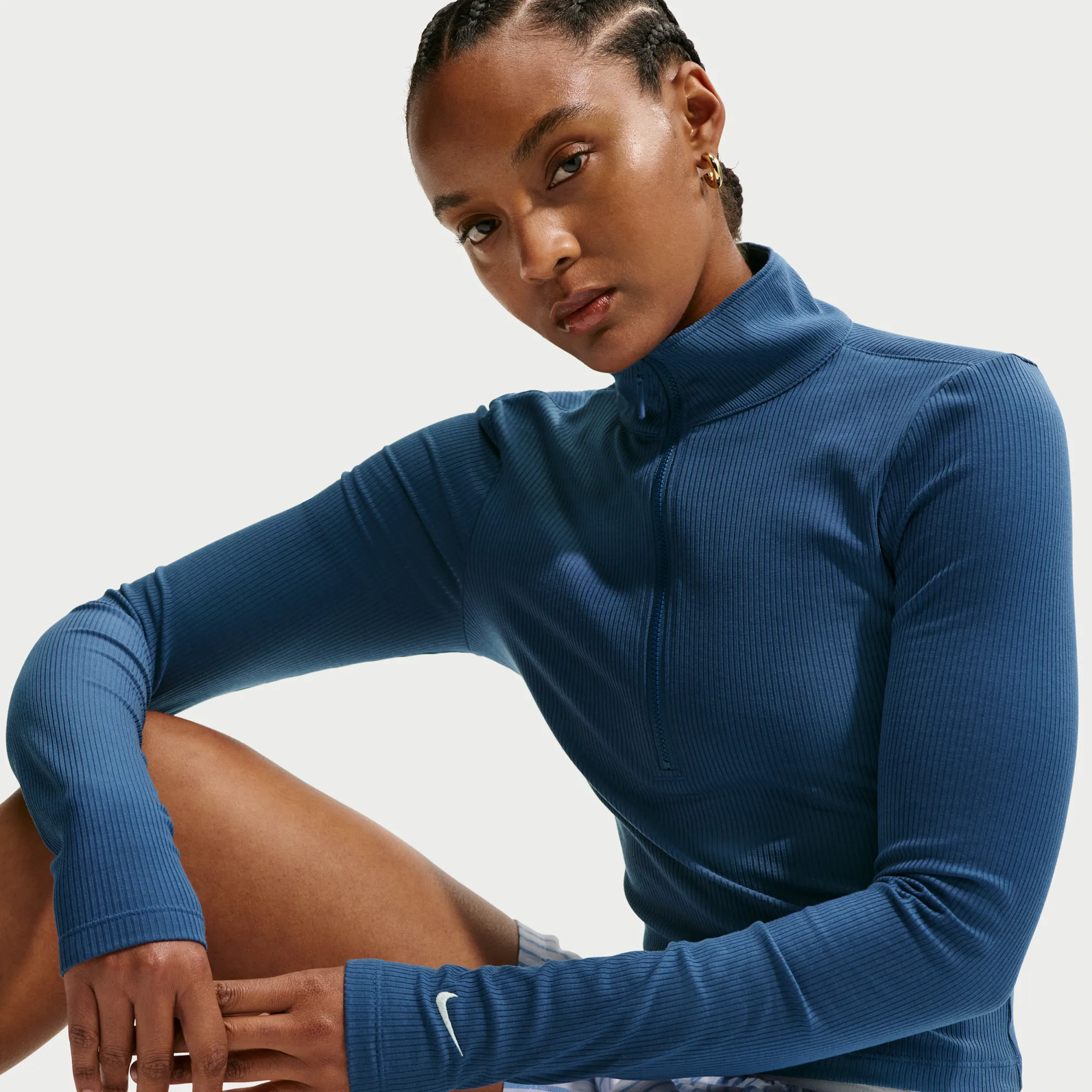 Nike Chill Knit Women's Tight Quarter-Zip Long-Sleeve Ribbed Top - Blue - Polyester/Lyocell/Elastane
