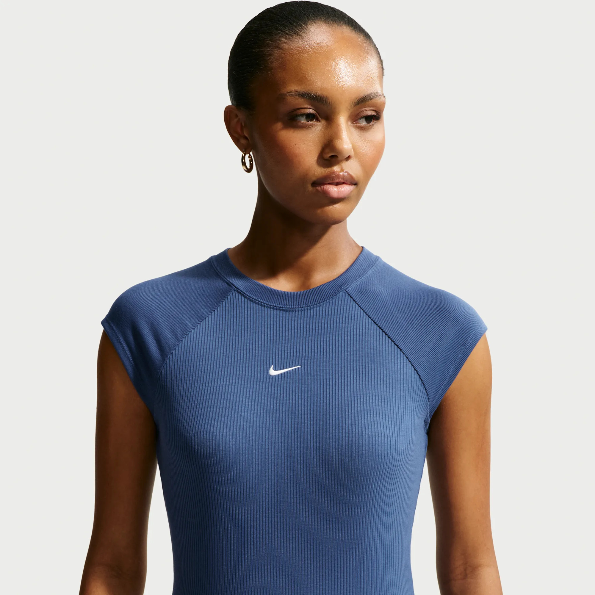 Nike Chill Knit Women's Tight Short-Sleeve Ribbed Top - Blue - Polyester/Lyocell/Elastane