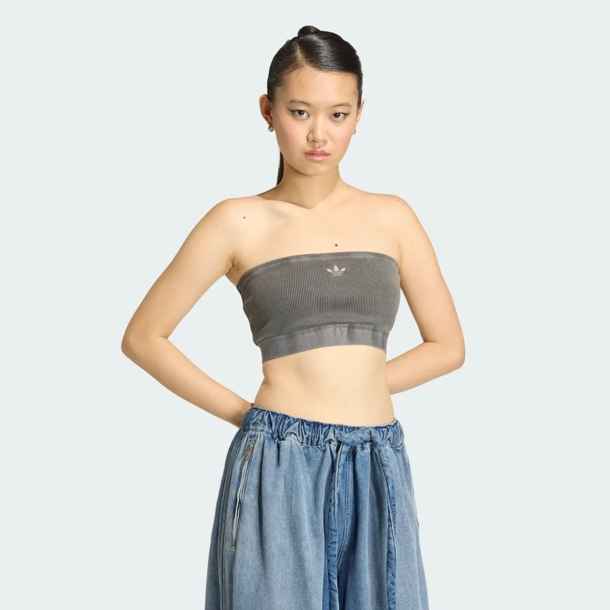 adidas ESSENTIALS RIB BANDEAU TOP WASHED
