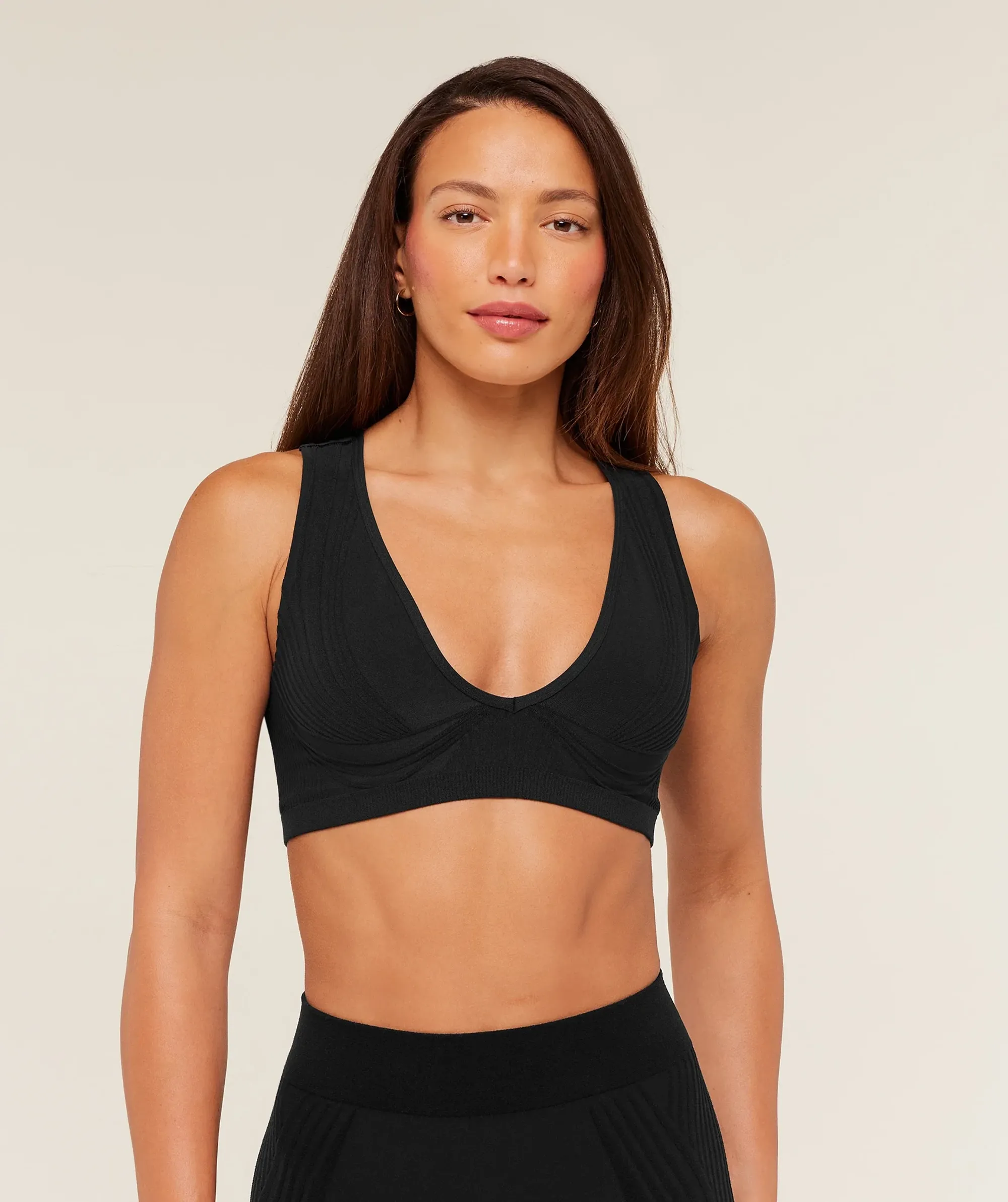 Gymshark Luxe Light Support Sports Bra - GS Black