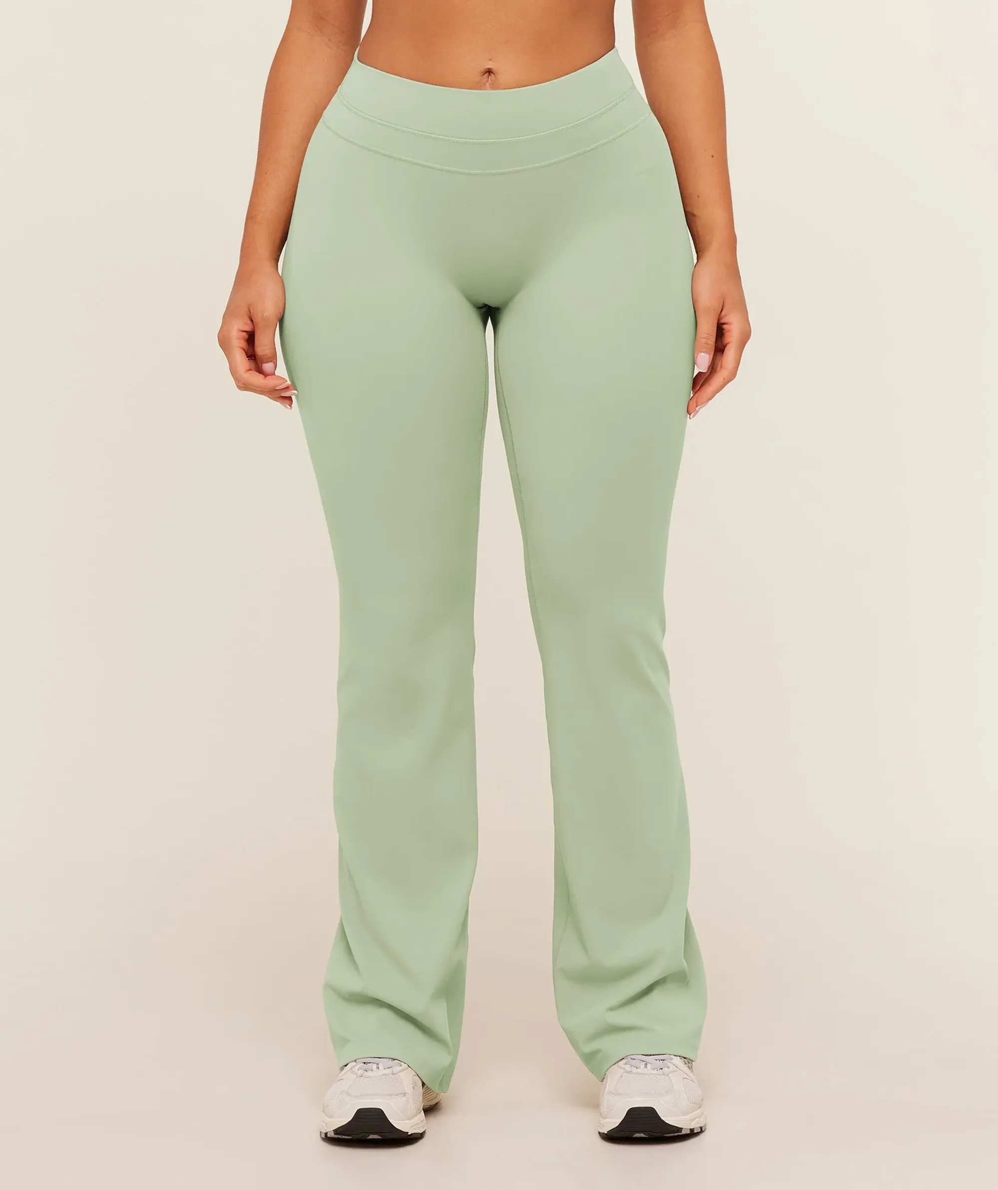 Gymshark Whitney Mid-High Rise Flared Leggings - Haze Green