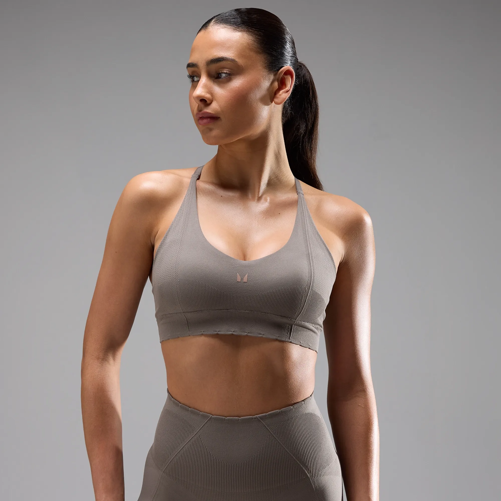 MP Women's Tempo Ultra Seamless Sports Bra - Dark Truffle