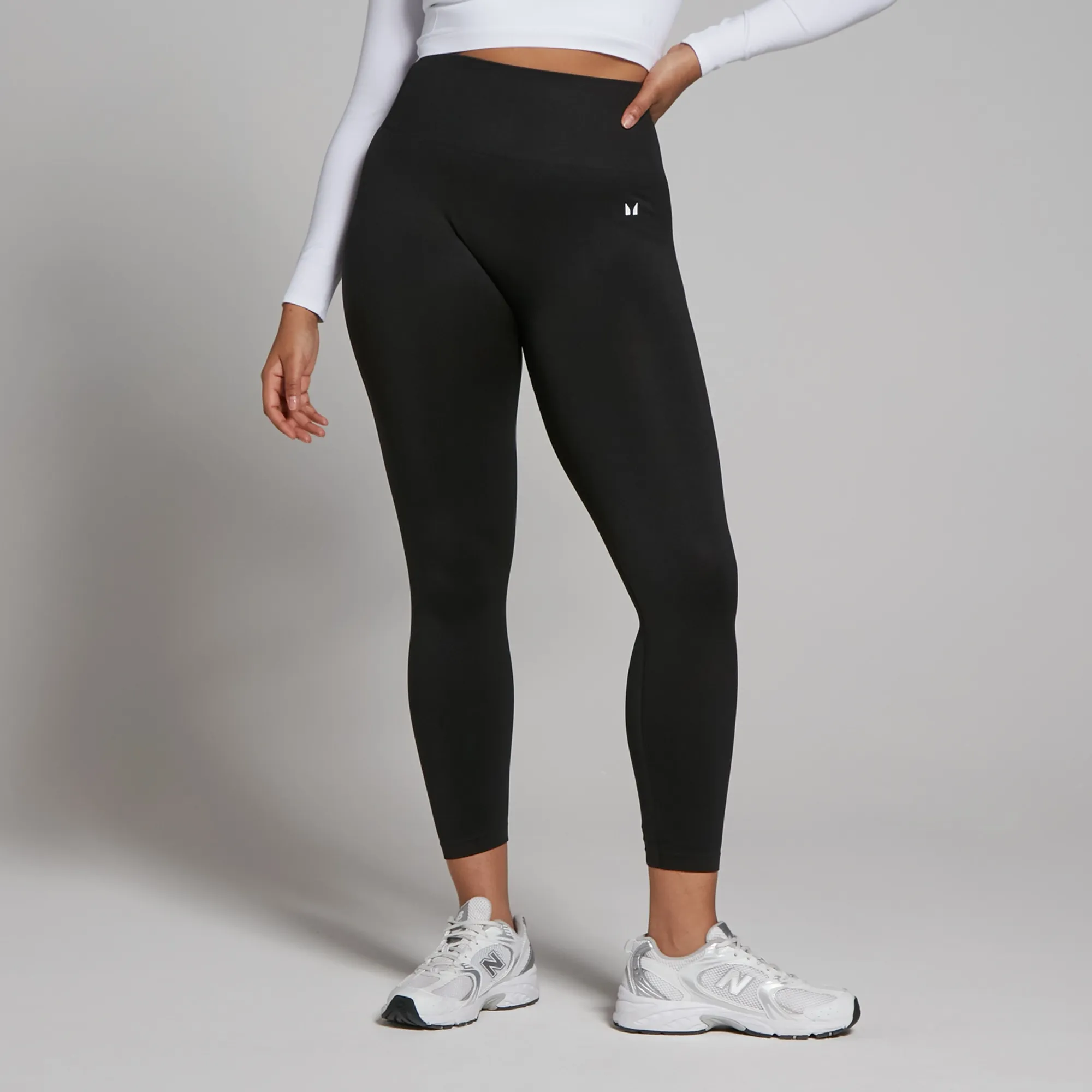 MP Women's Shape Seamless 7/8 Leggings - Black - XXS