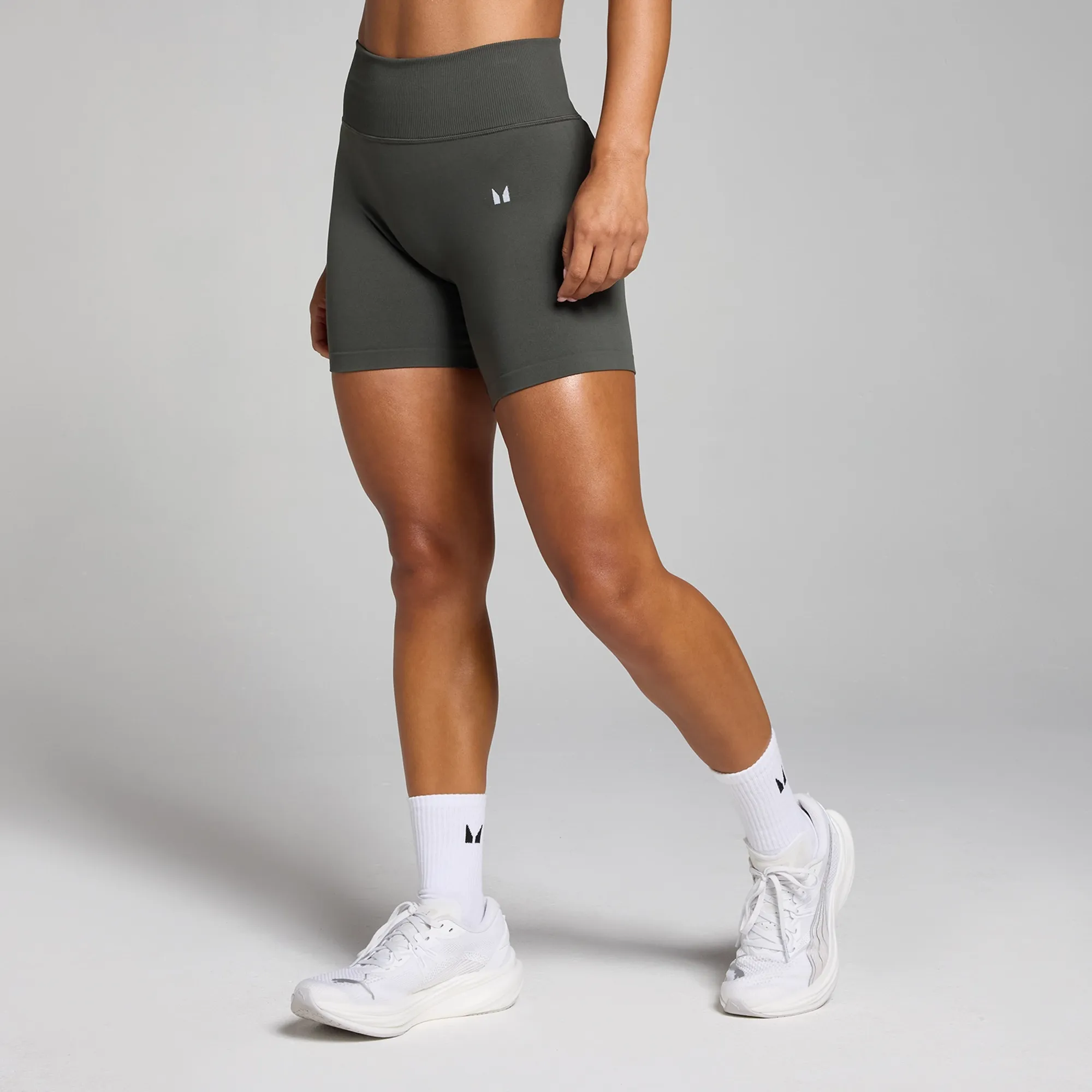 MP Women's Tempo Mid-Rise Seamless Shorts - Night Grey - L