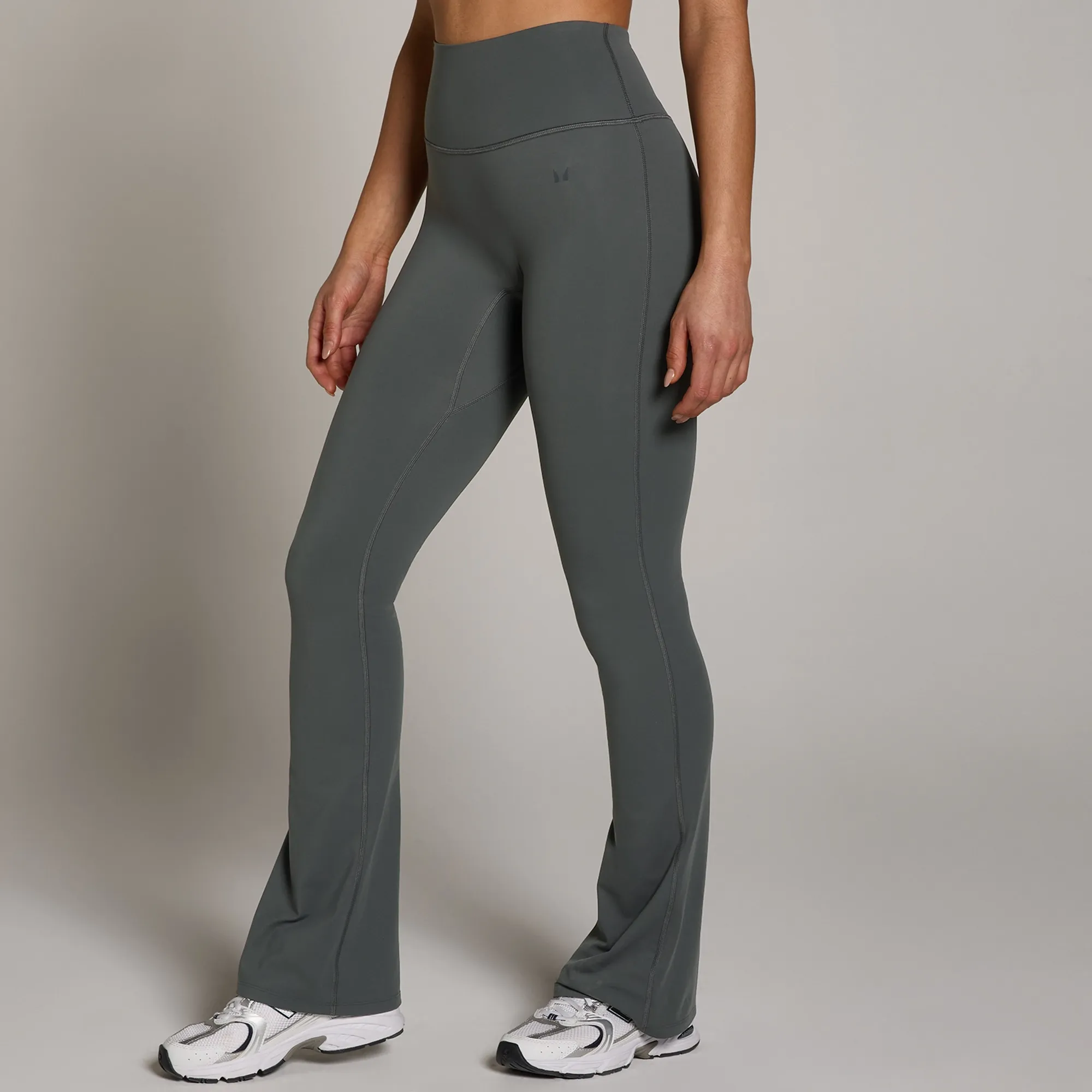 MP Women's Tempo Flared Leggings - Dark Grey