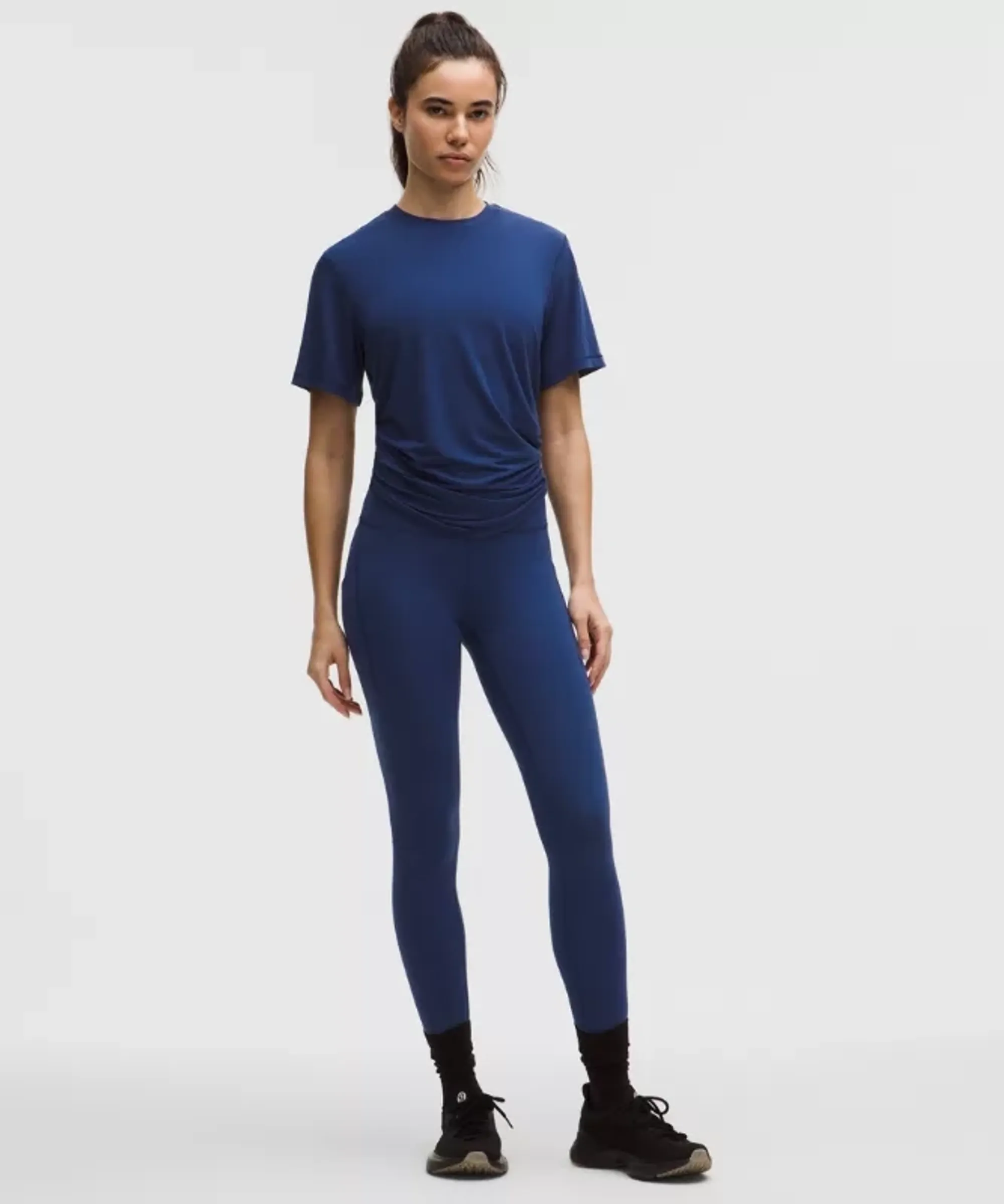 lululemon – Women's Wunder Train High-Rise Tight Leggings with Pockets – 25" – Color Blue – Size 0