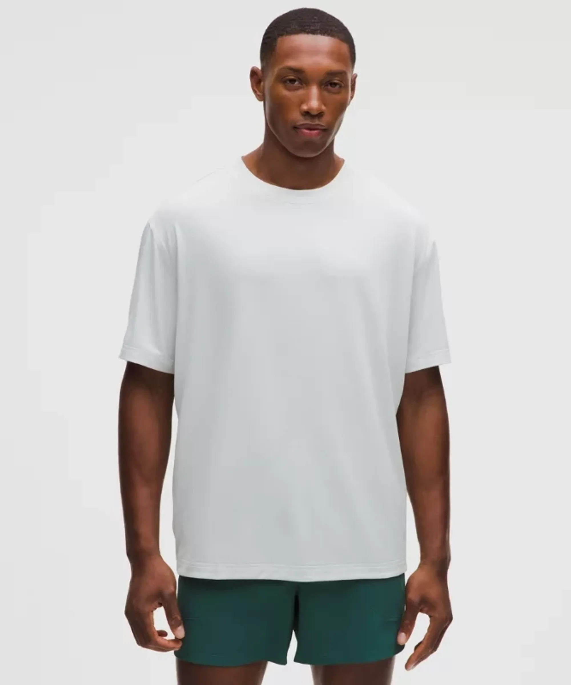 lululemon – Men's EasySet Training Short-Sleeve Shirt – Color Pastel/White – Size Large