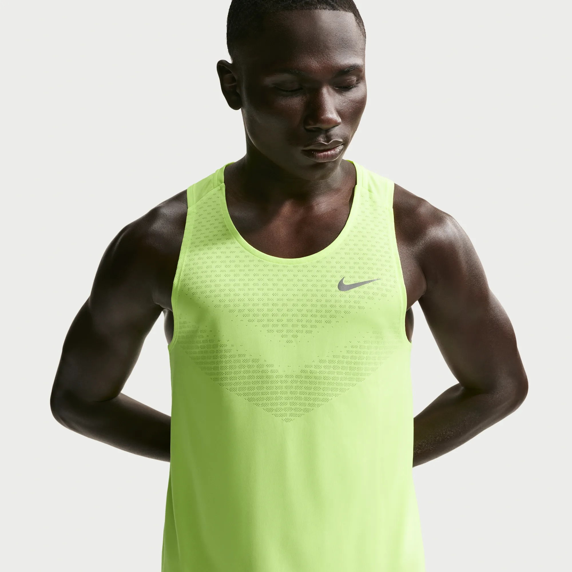Nike Stride Men's Dri-FIT ADV Running Tank Top - Yellow - Polyester