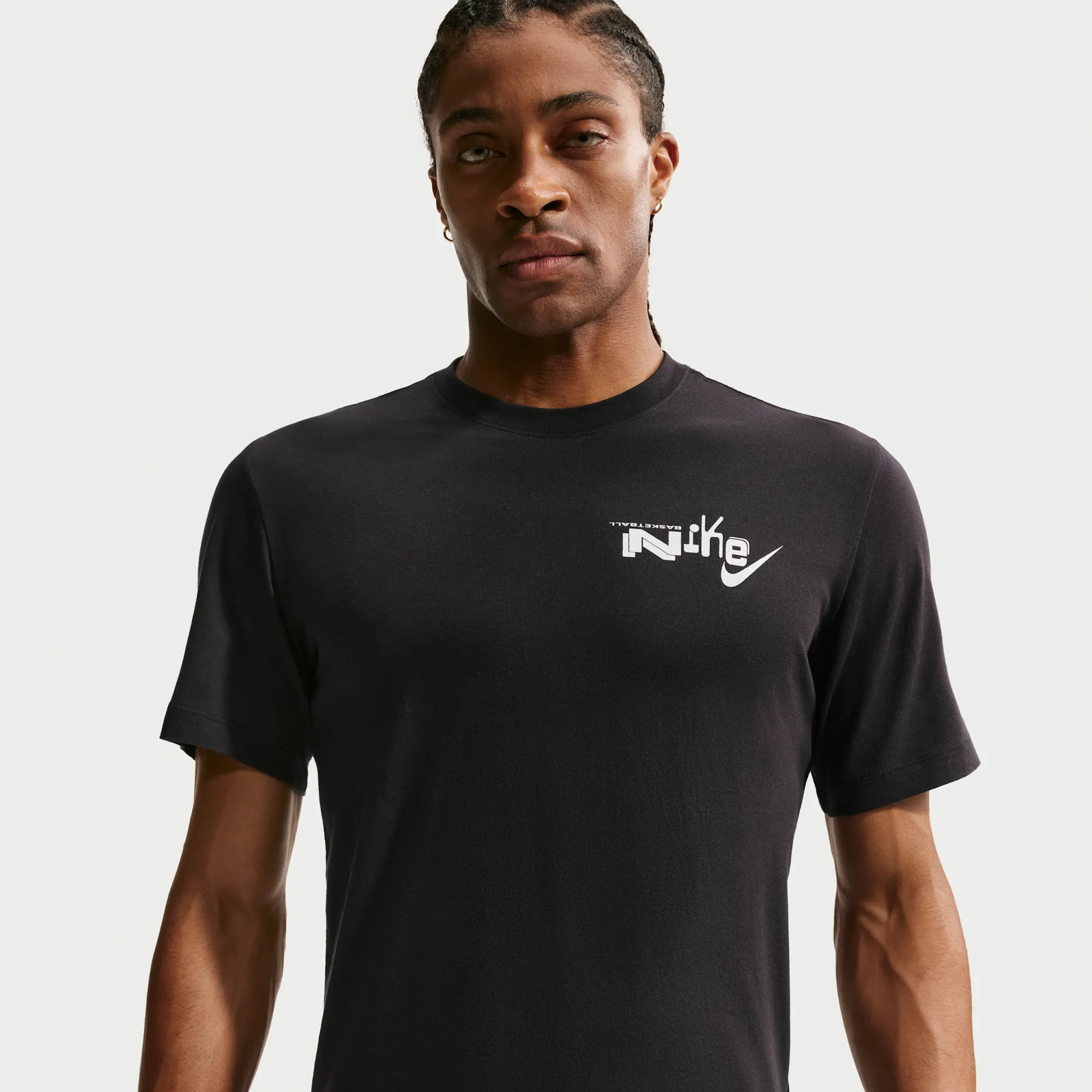 Nike Men's Basketball T-Shirt - Black