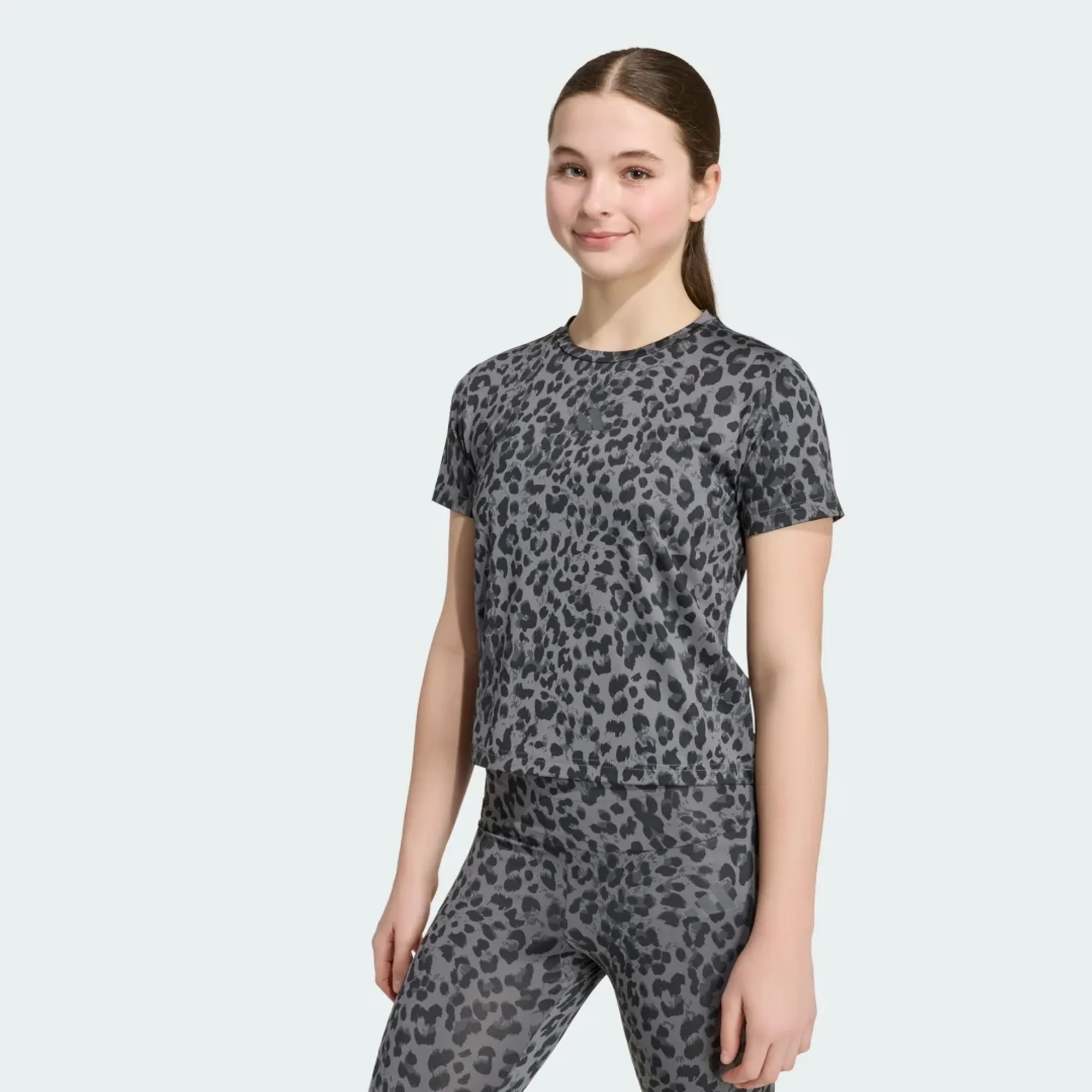 adidas SEASONAL ANIMAL PRINT SPORT T-SHIRT