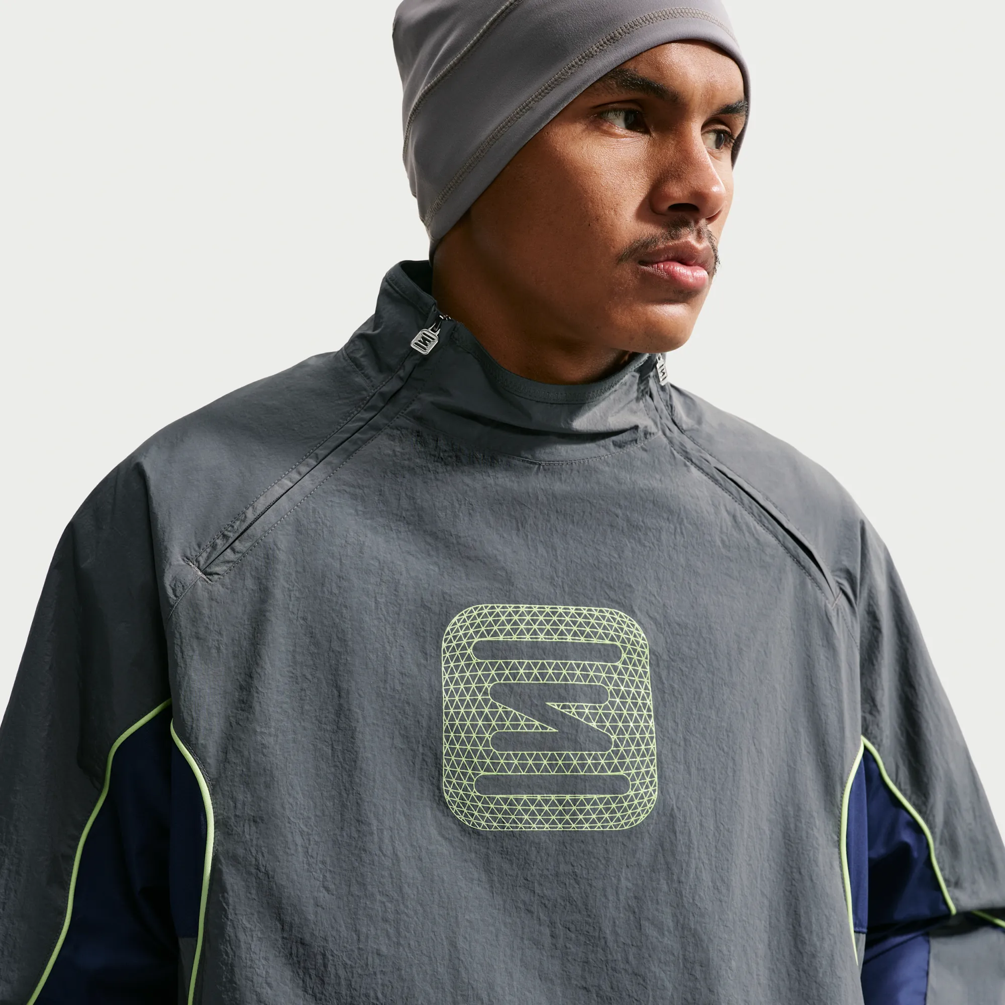 Nike Men's Woven Jacket - Grey