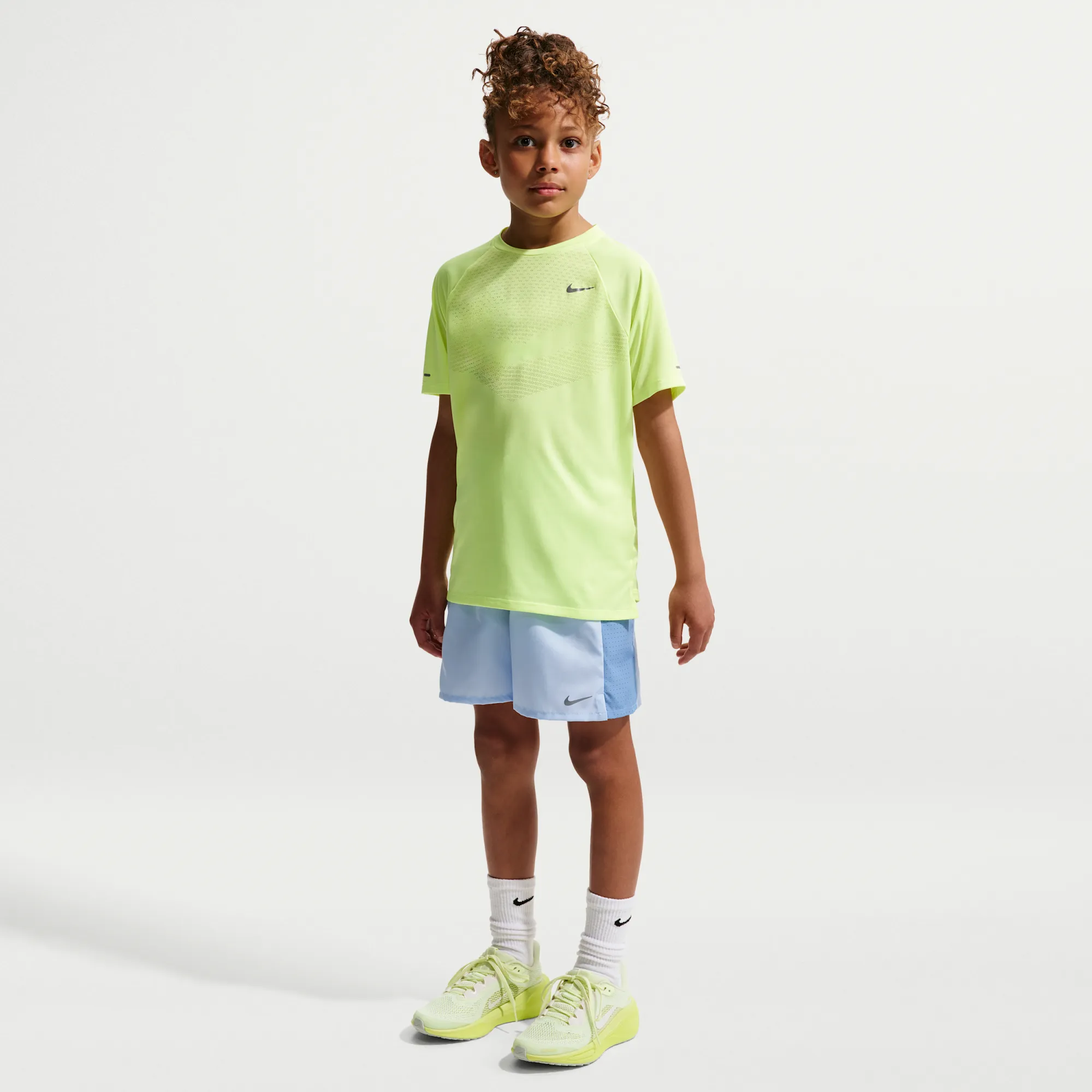 Nike Miler Older Kids' Dri-FIT Training Shorts - Blue