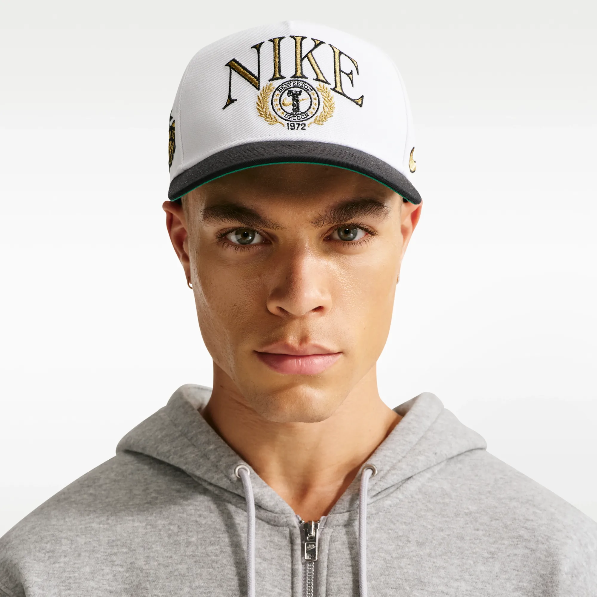 Nike Rise Structured A-Frame Cap - White