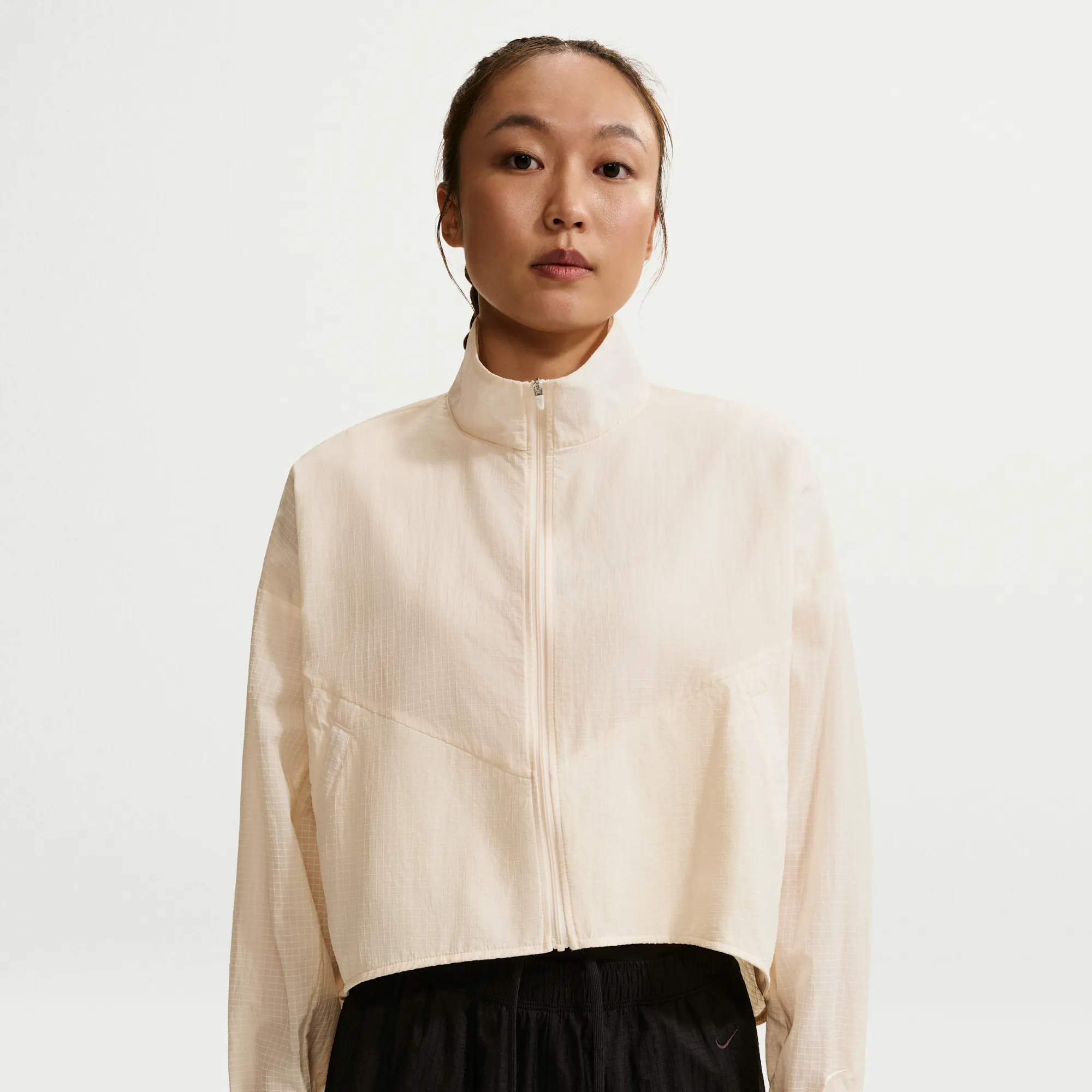 Nike Women's Oversized Lightweight Ripstop Jacket - White - Nylon