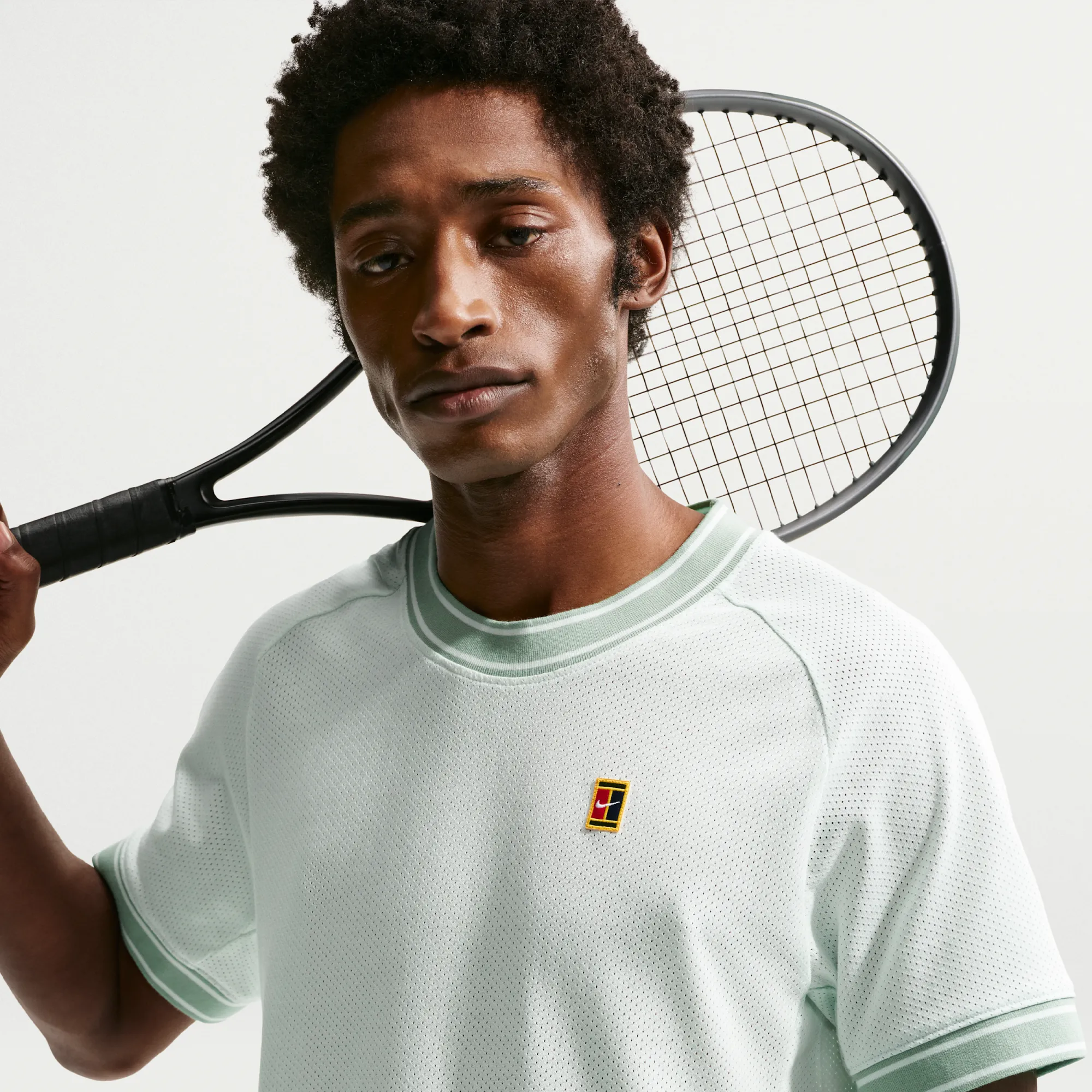 NikeCourt Heritage Men's Short-Sleeve Tennis Top - Green - Cotton/Polyester
