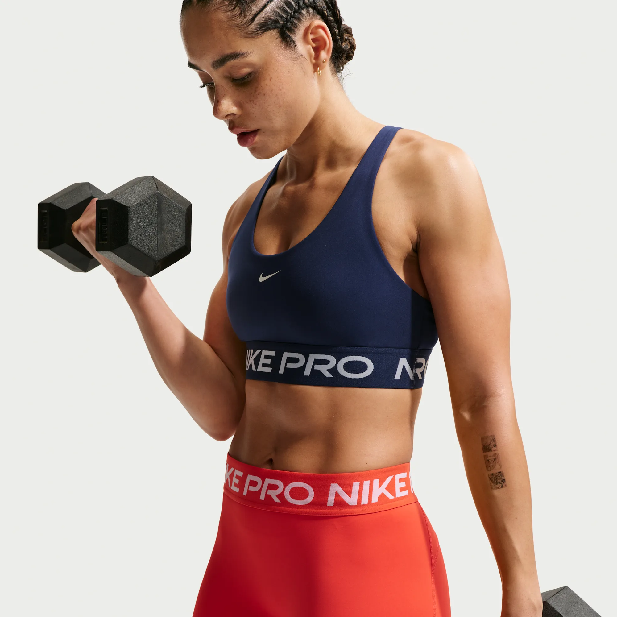 Nike Pro 365 Women's Light-Support Non-Padded Sports Bra - Midnight Navy