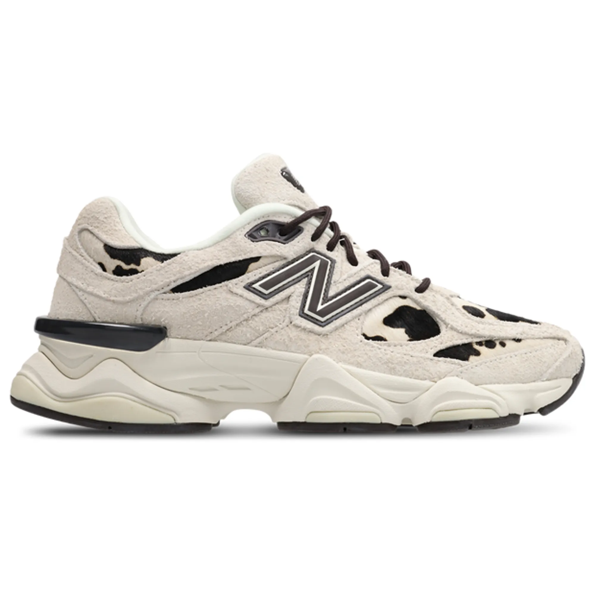 New Balance 9060 Women's Sneakers - Beige