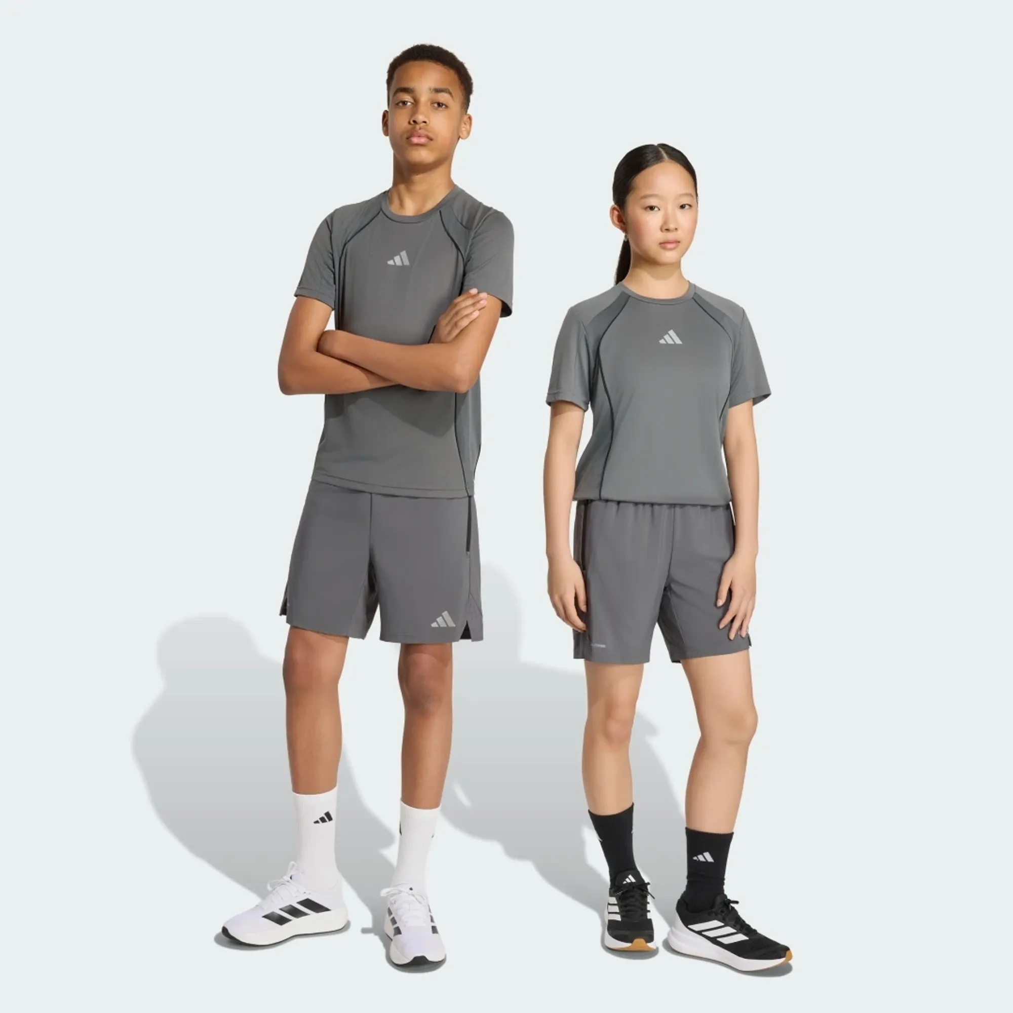 adidas TECH APPAREL SHORTS