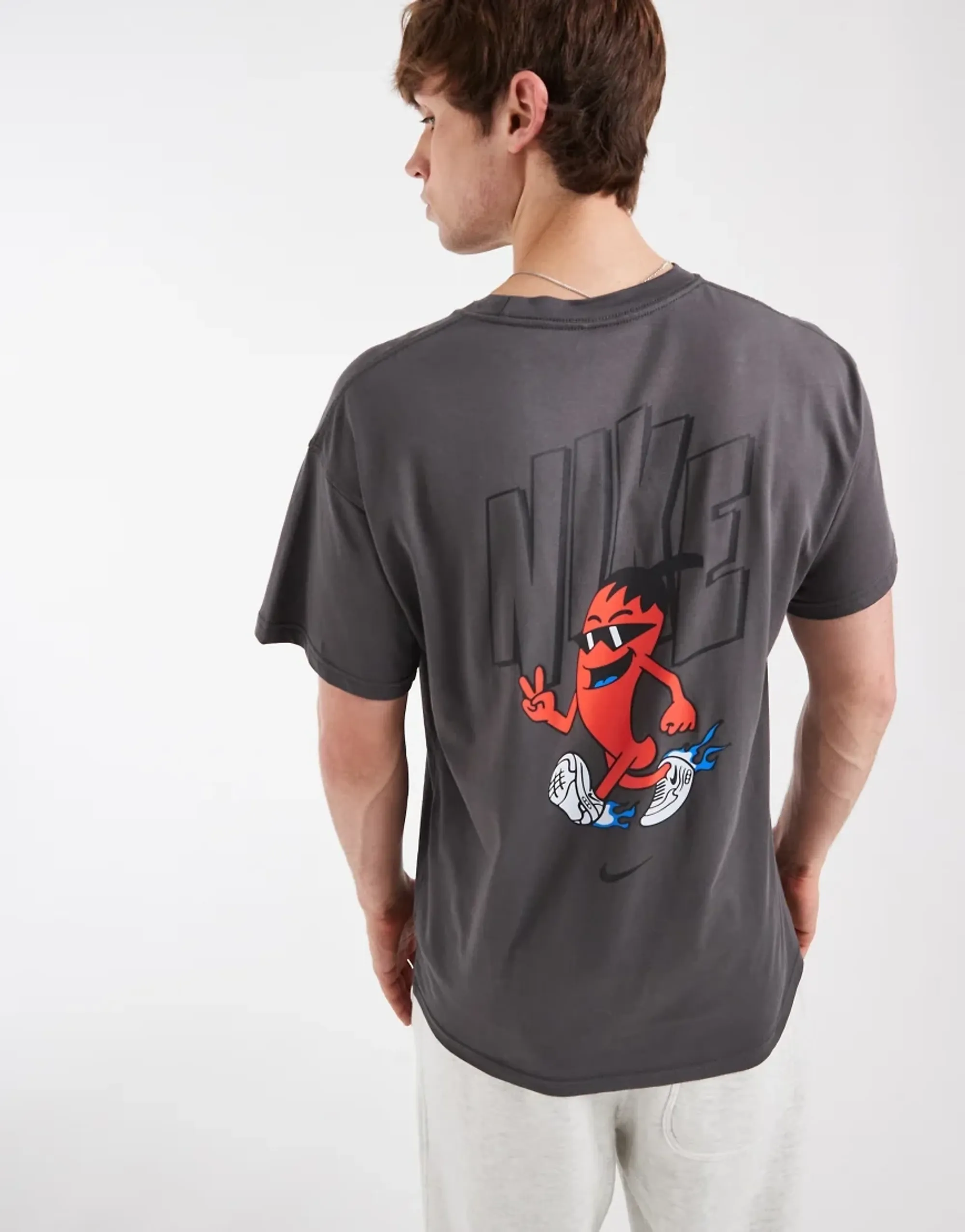 Nike Chilli T-Shirt - Grey - Mens