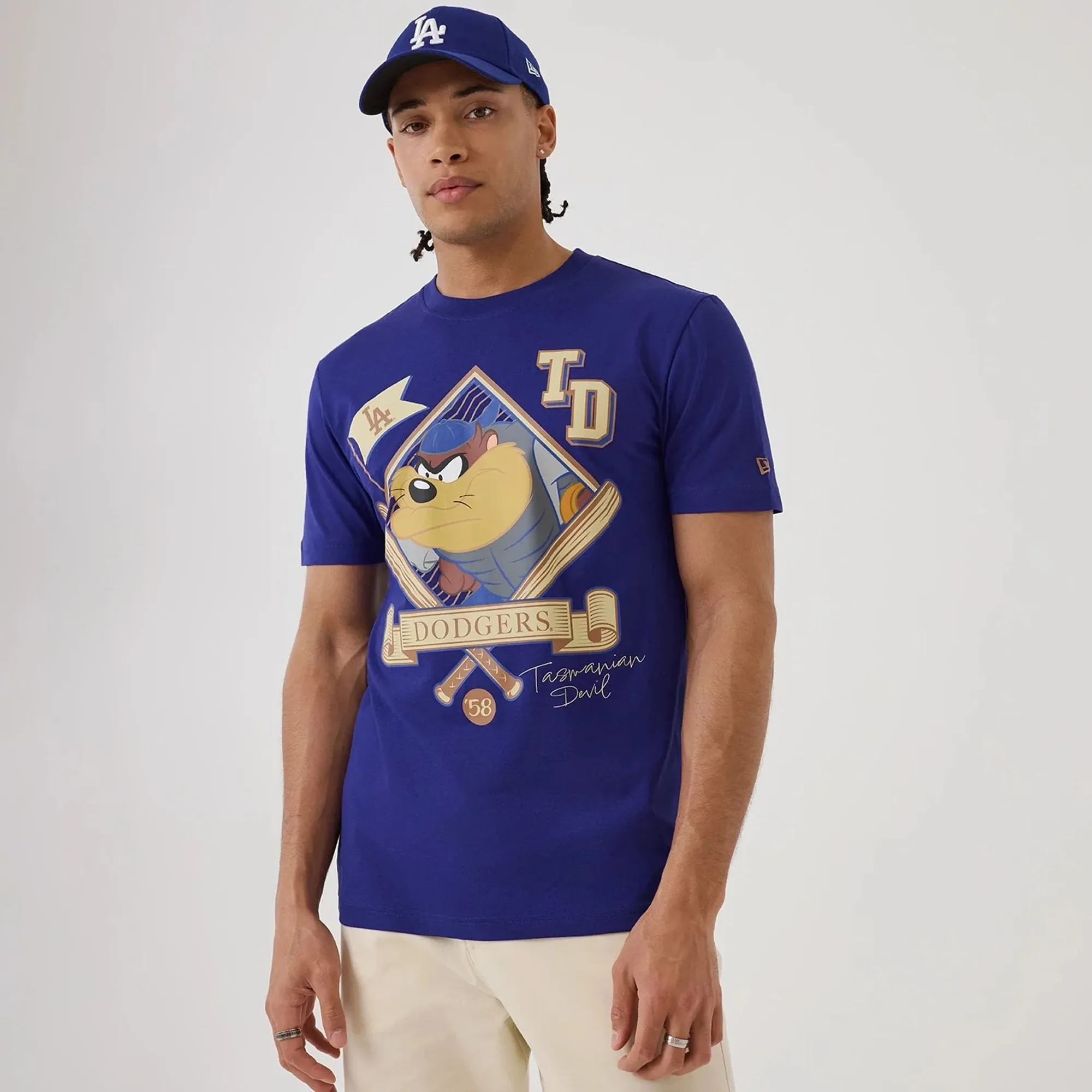 LA Dodgers MLB X Looney Tunes Dark Blue T-Shirt New Era Cap adult unisex