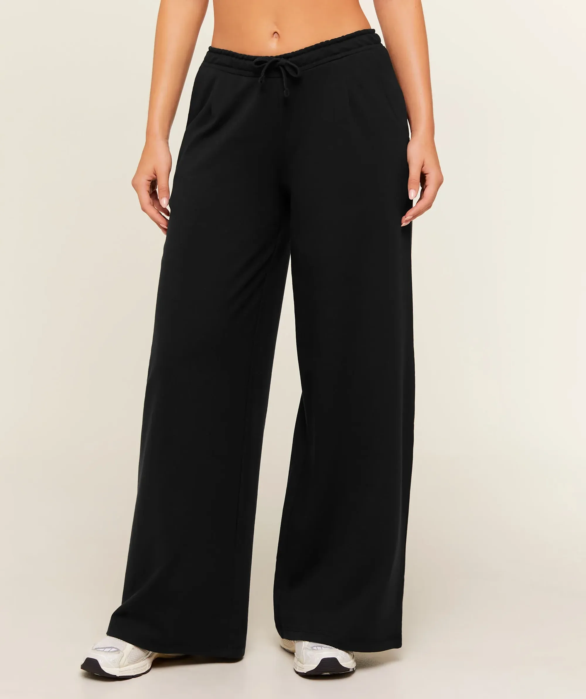 Gymshark Lightweight Wide Leg Pants Regular - Black