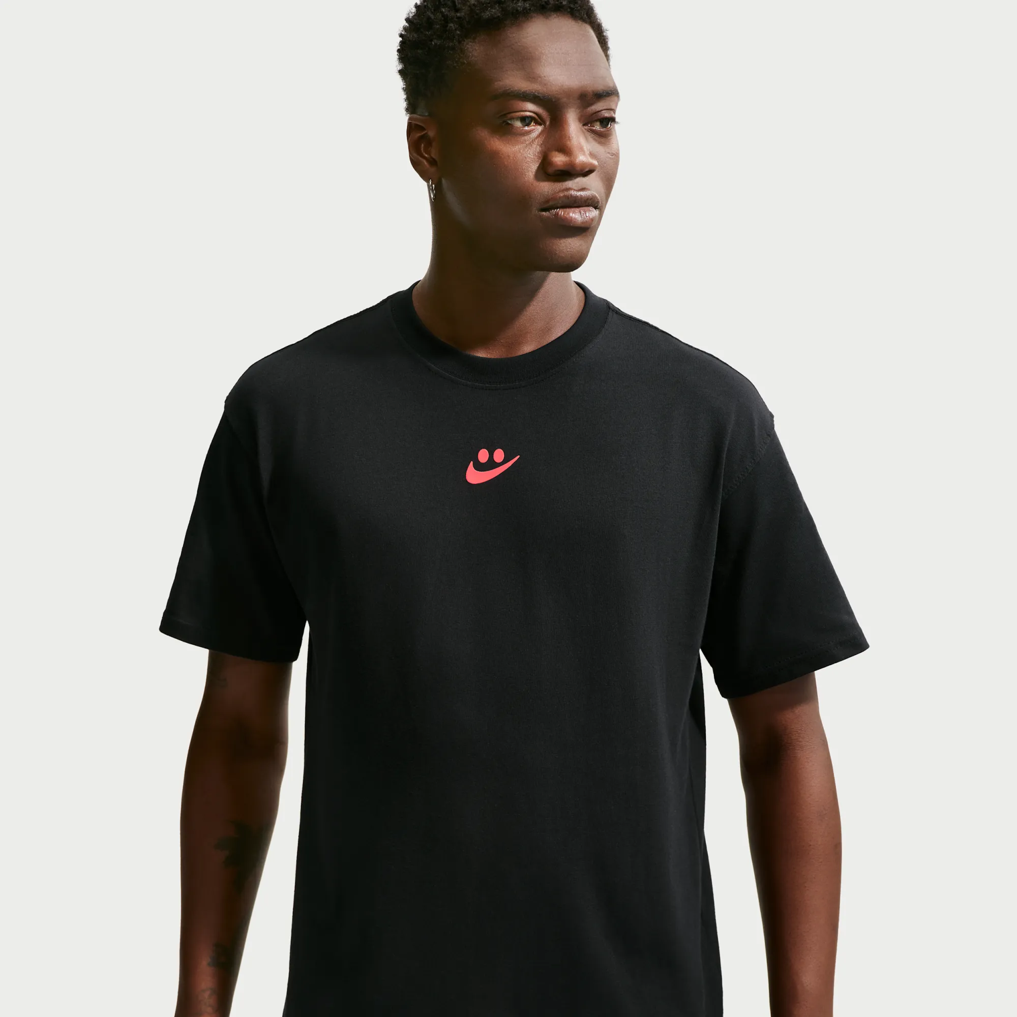 Nike Men's T-Shirt - Black