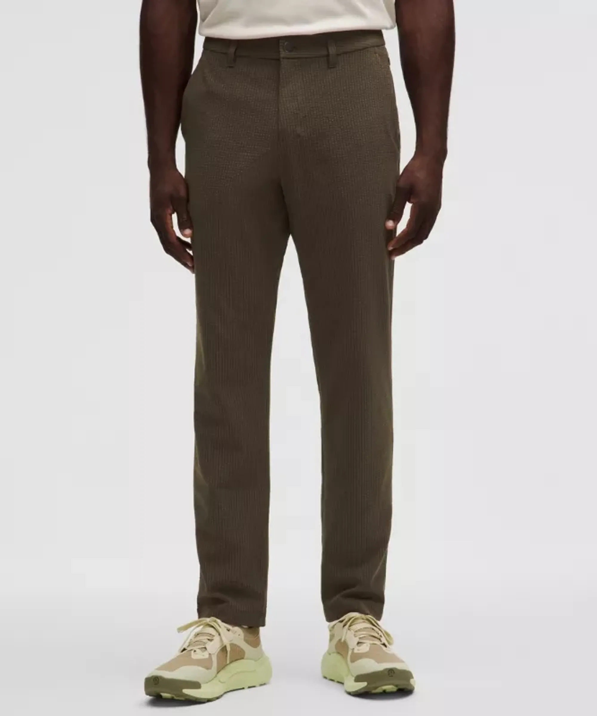 lululemon – Men's ABC Classic-Fit Trousers 30L Textured – Color Brown/Green – Size 40