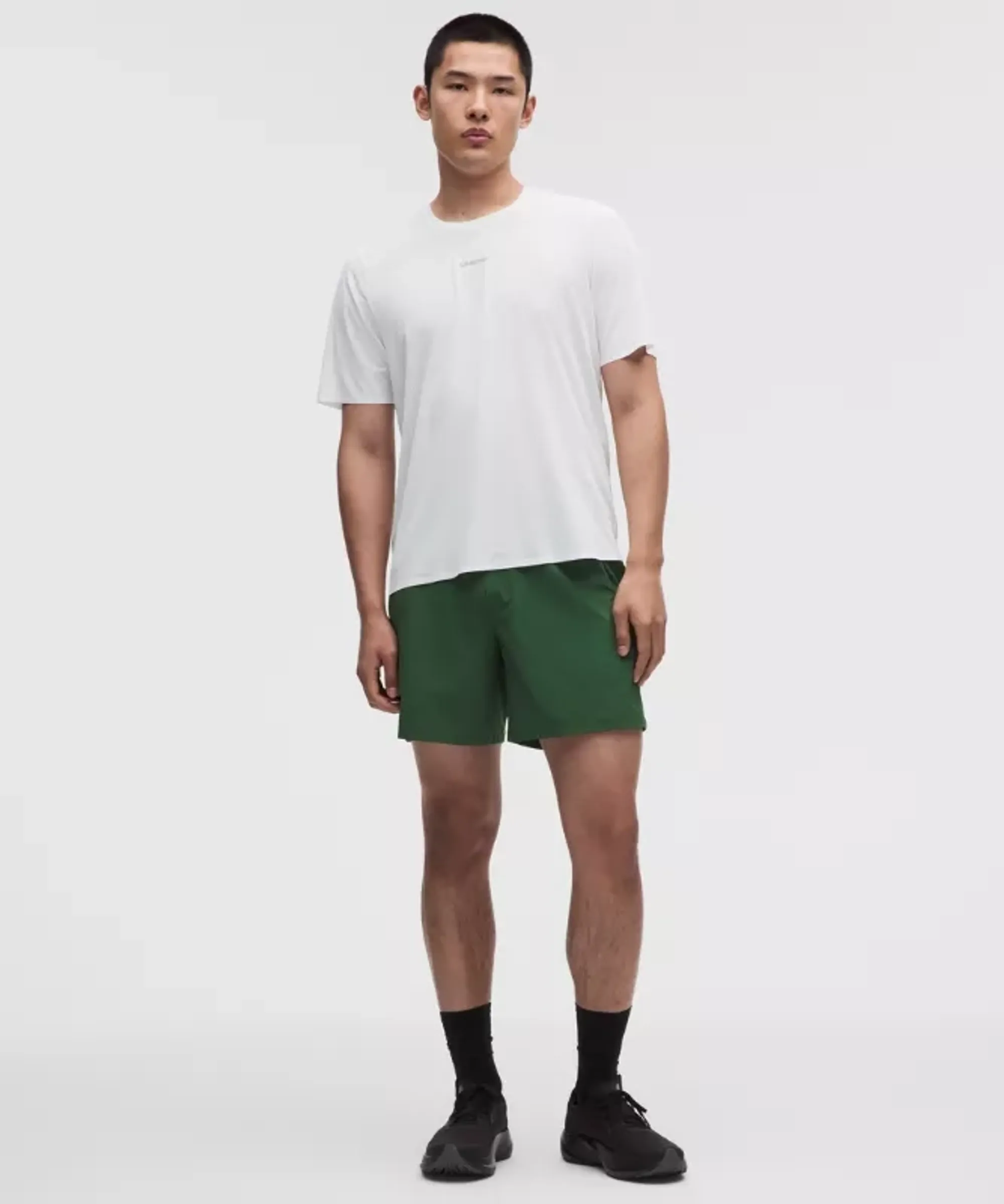 lululemon – Men's Pace Breaker Linerless Shorts – 7" – Color Green – Size XL