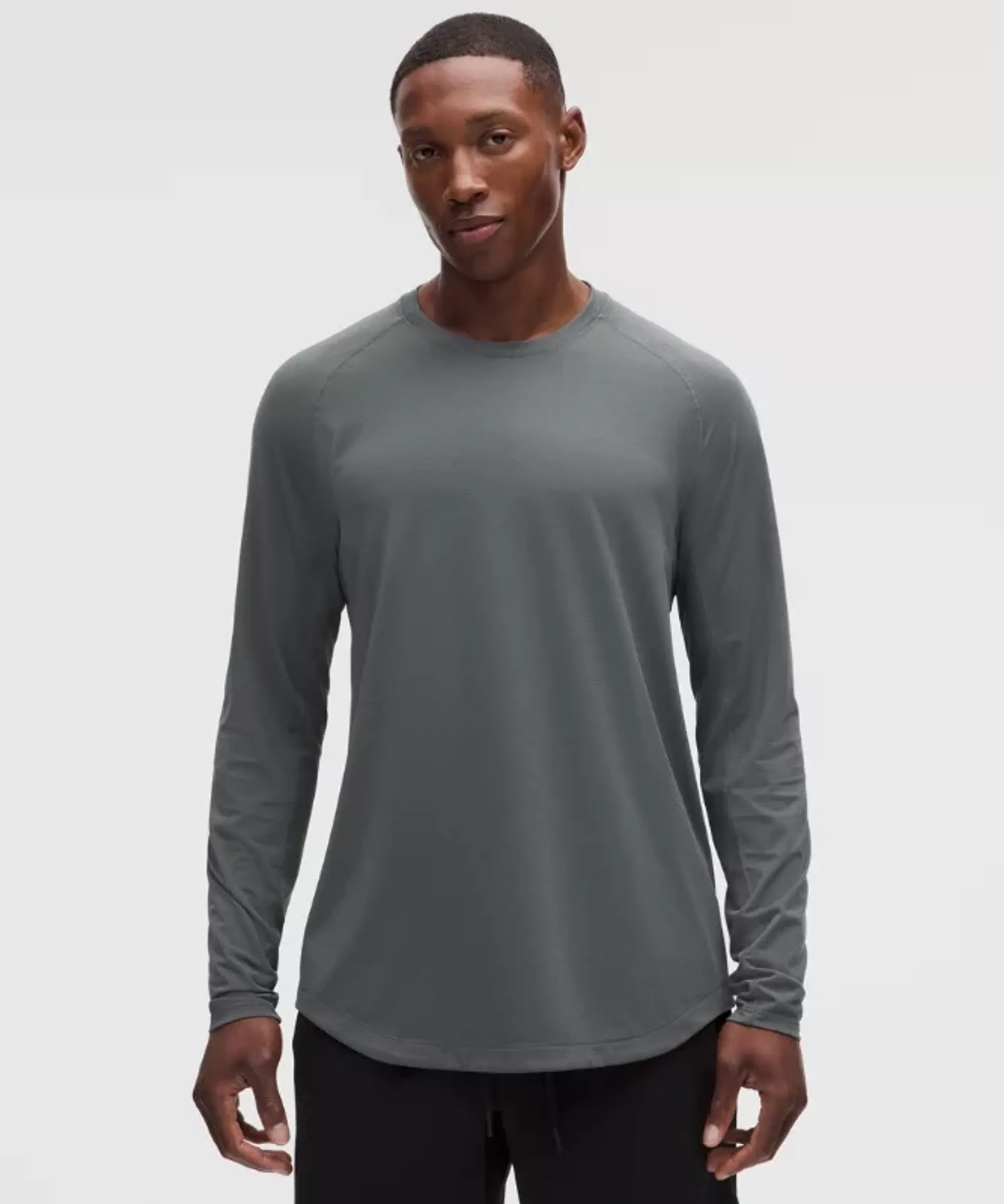 lululemon – Men's License to Train Long-Sleeve Shirt – Color Grey – Size 2XL