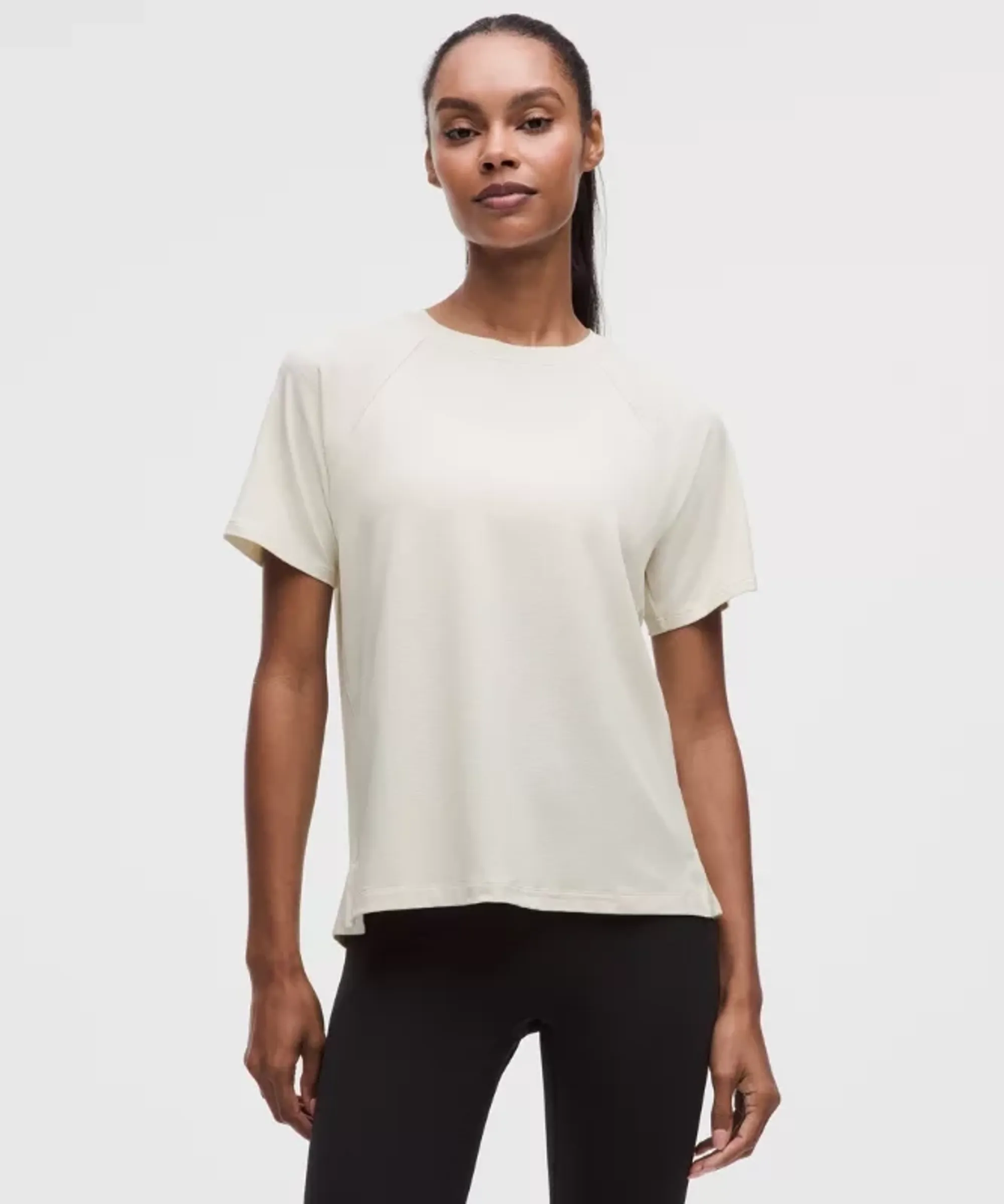 lululemon – Women's License to Train Classic-Fit T-Shirt – Color White – Size 4