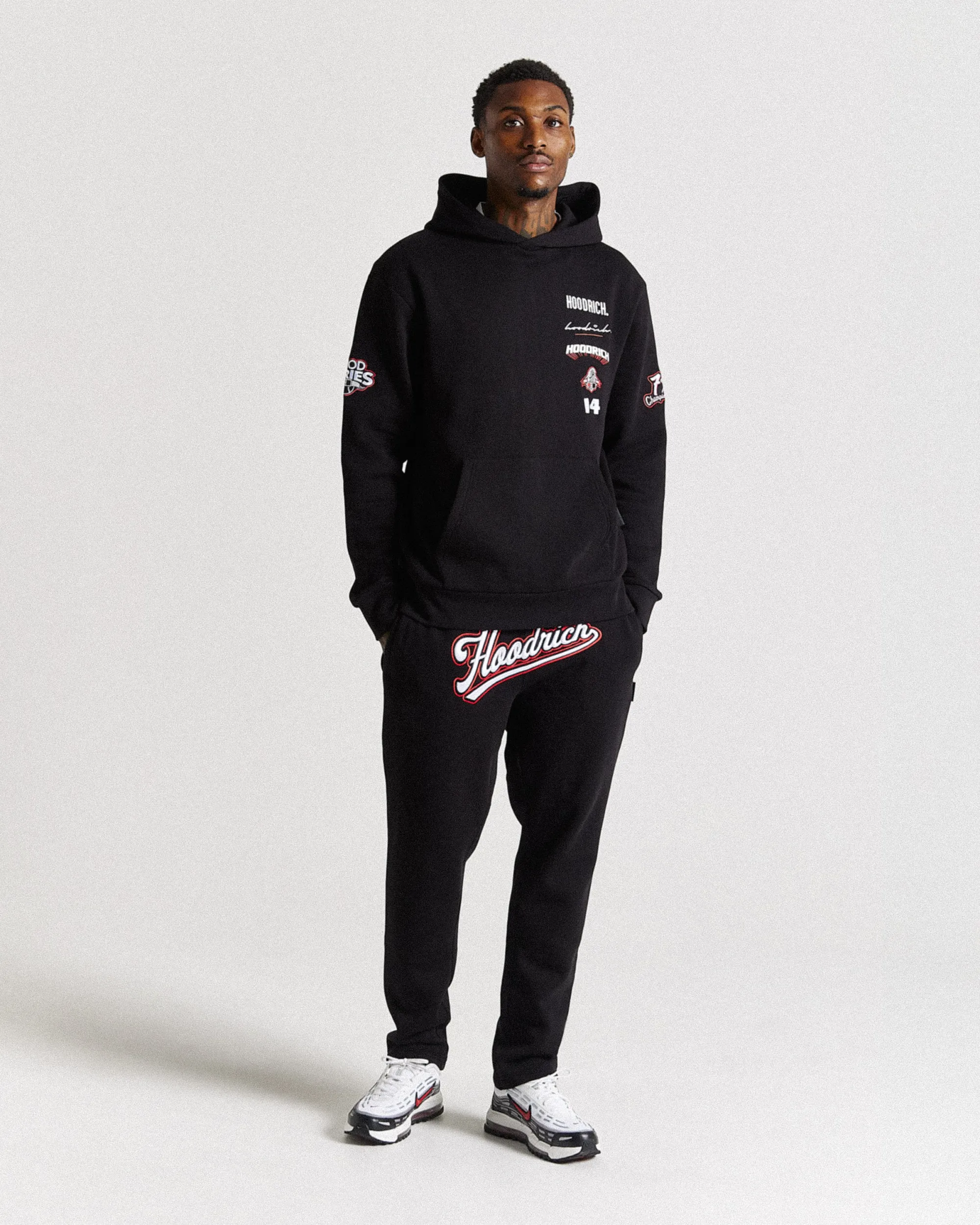 Stadium Jogger - Black/White/Red