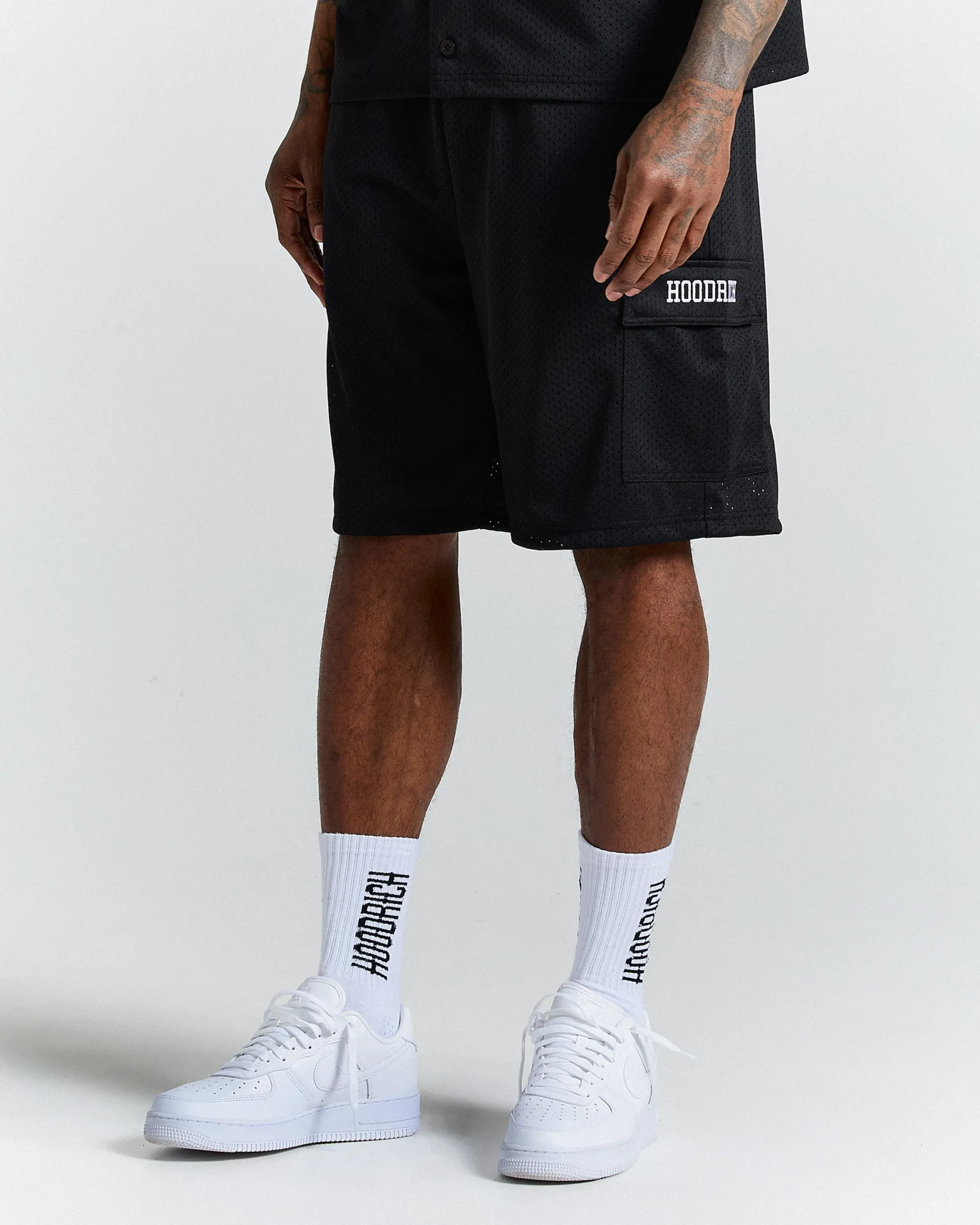 Roots Oversized Mesh Shorts - Black/white