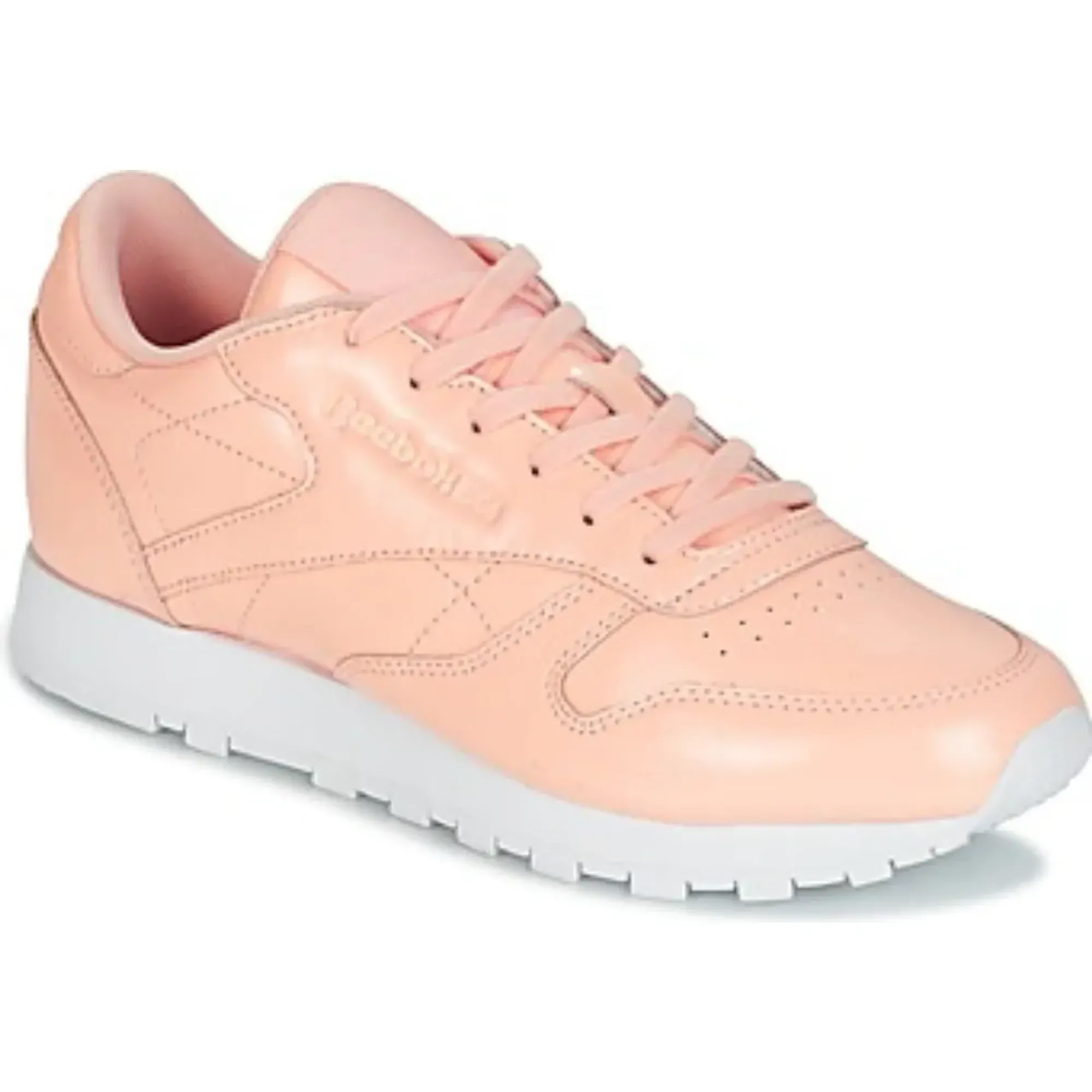 Reebok Classic  CLASSIC LEATHER PATENT  women's Shoes (Trainers) in Pink