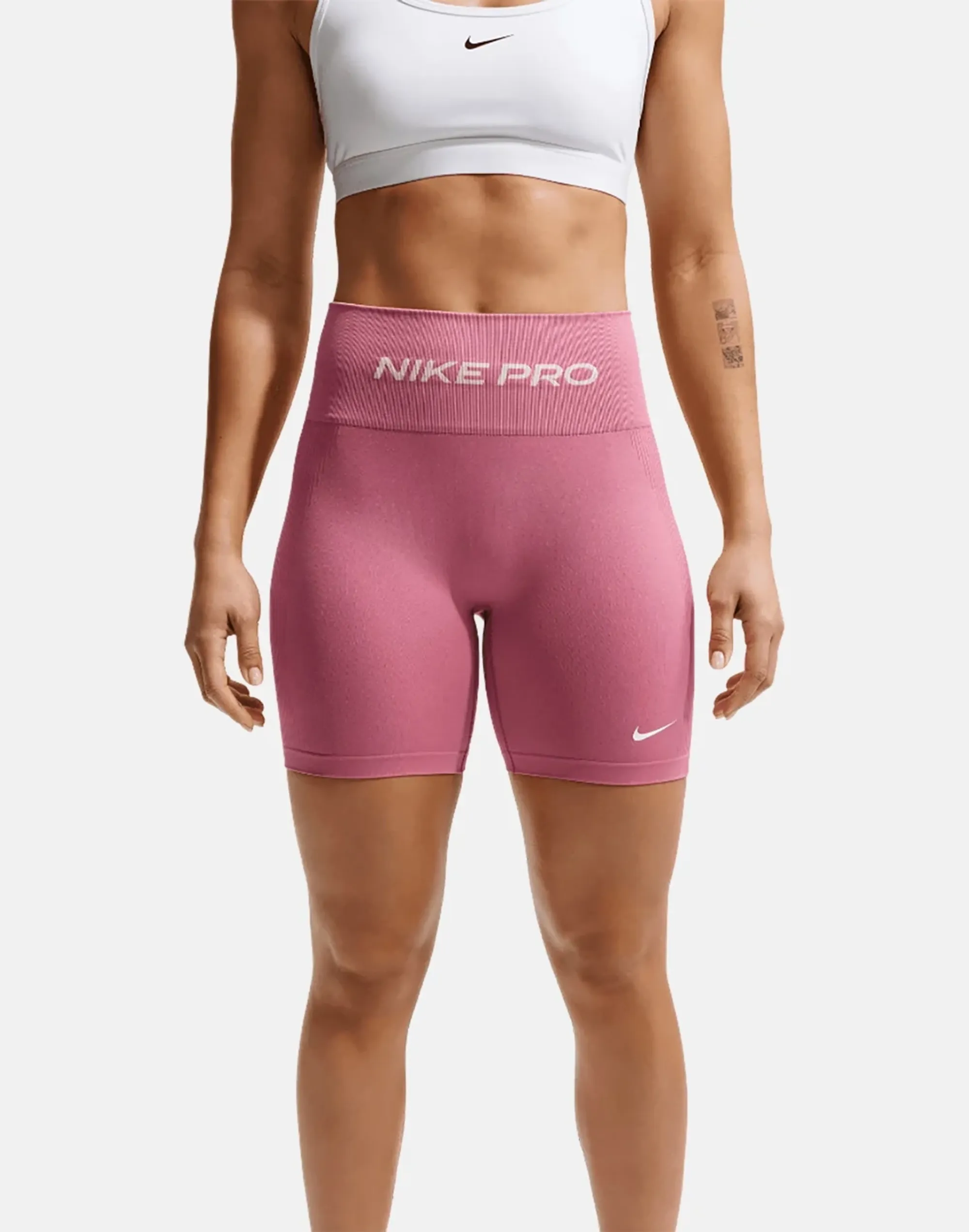 Women's Nike Pro 5in Shorts in Pink/White 