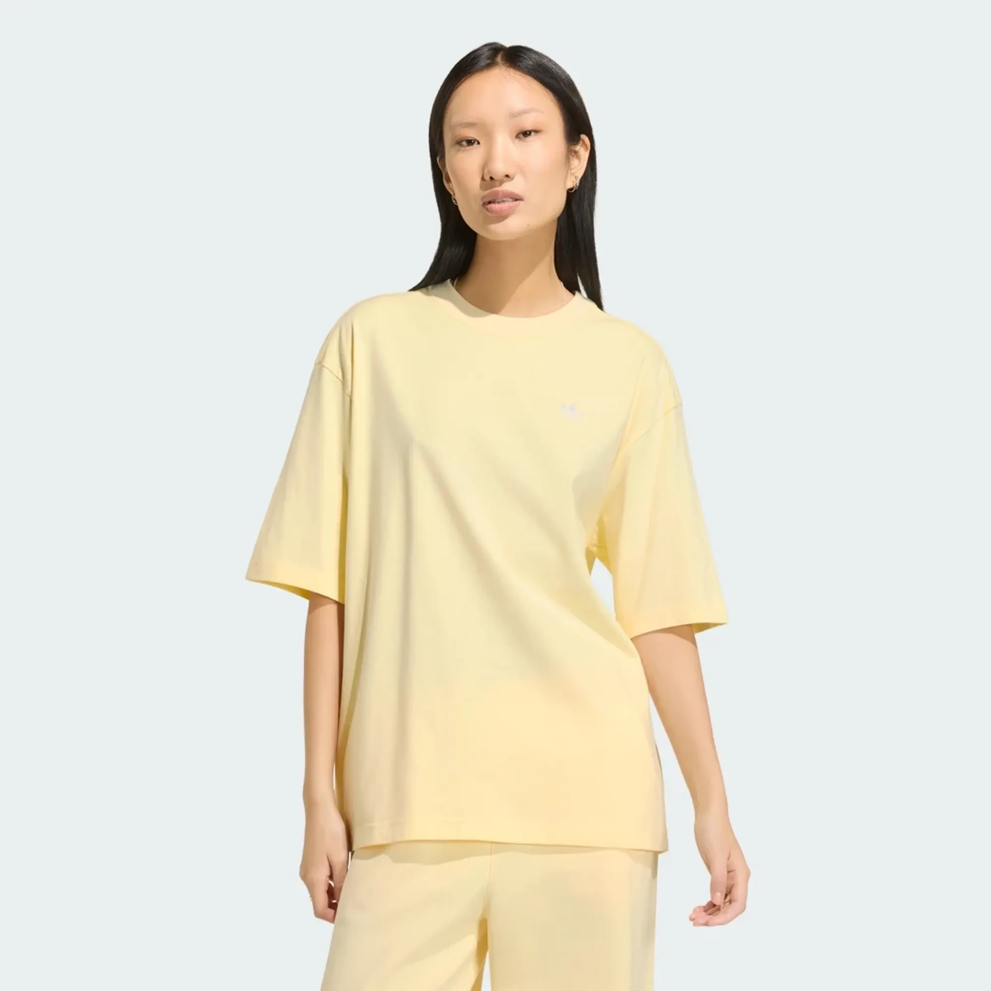 adidas ESSENTIALS BOYFRIEND T-Shirt