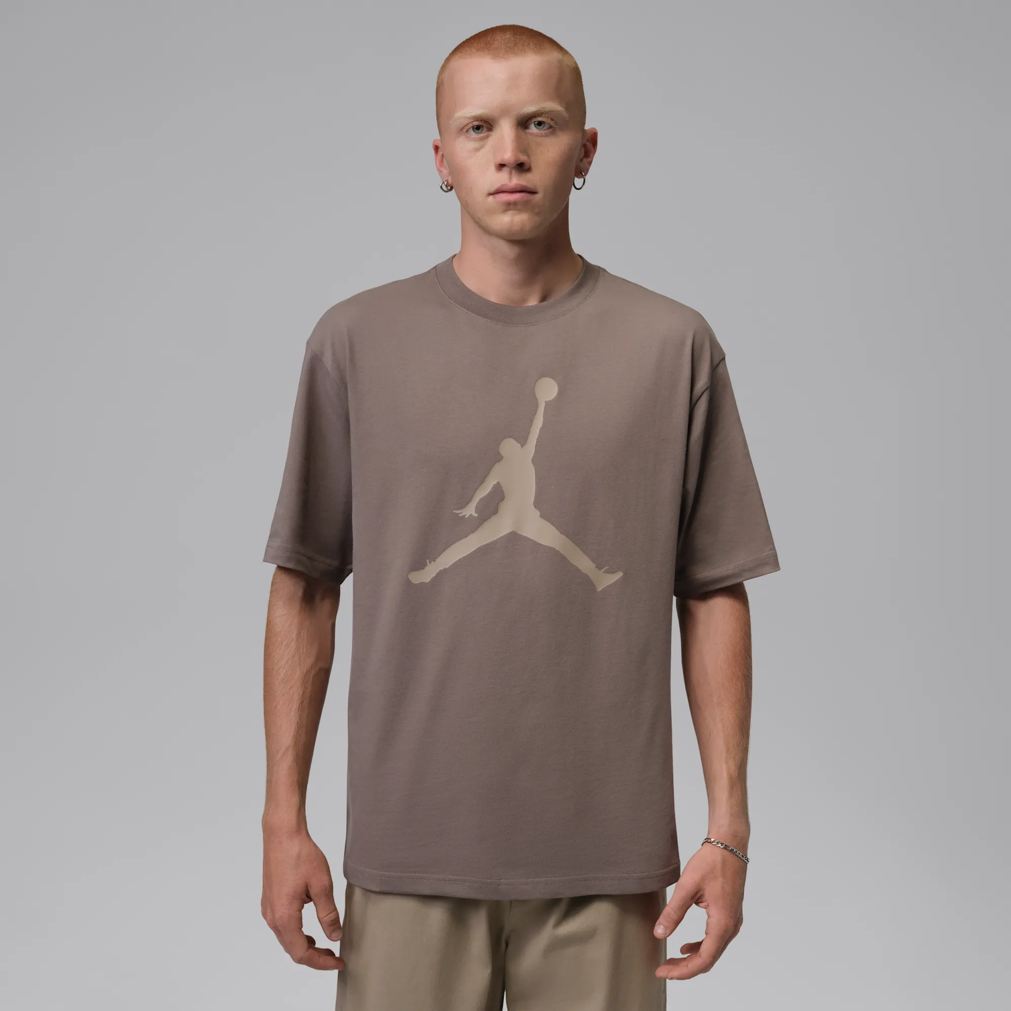 Nike Jordan Men's T-Shirt - Grey