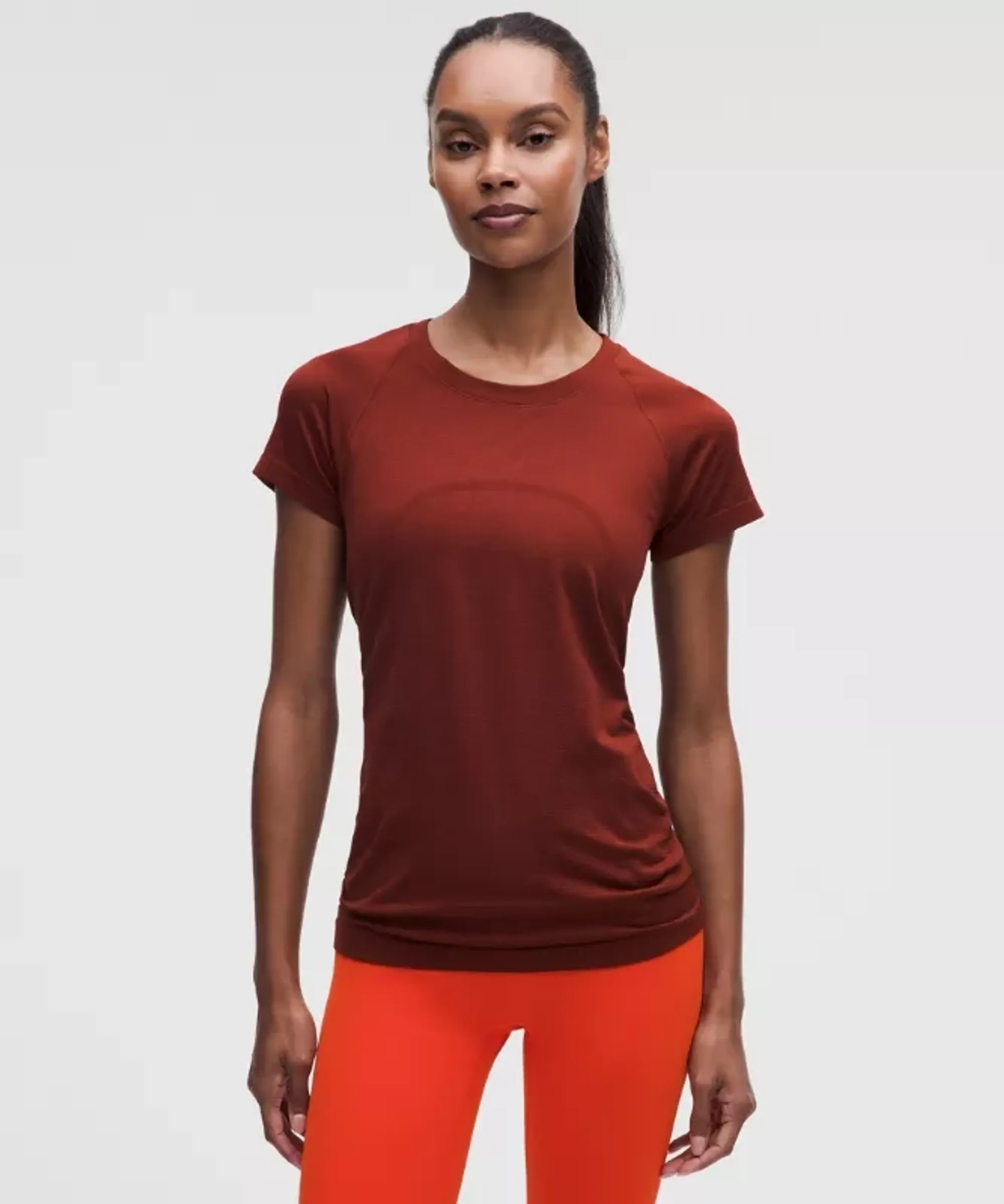 lululemon – Women's Swiftly Tech Short-Sleeve Shirt 2.0 Hip Length – Color Red/Burgundy – Size 16