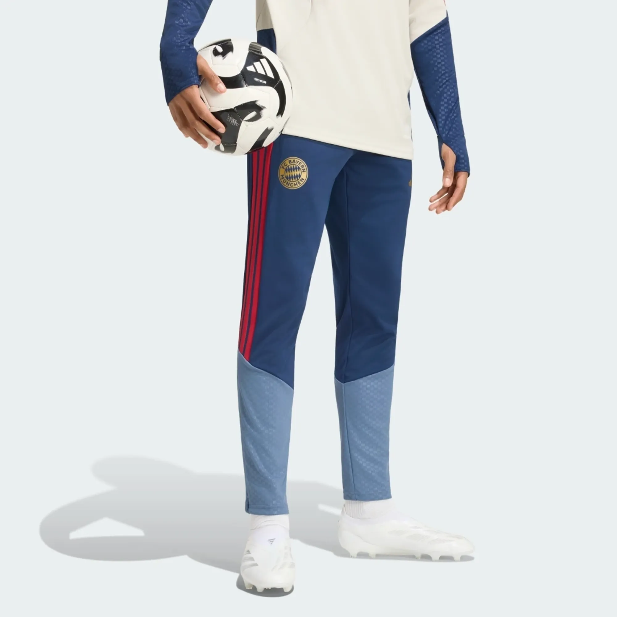 adidas FC Bayern 26/27 Training Pants
