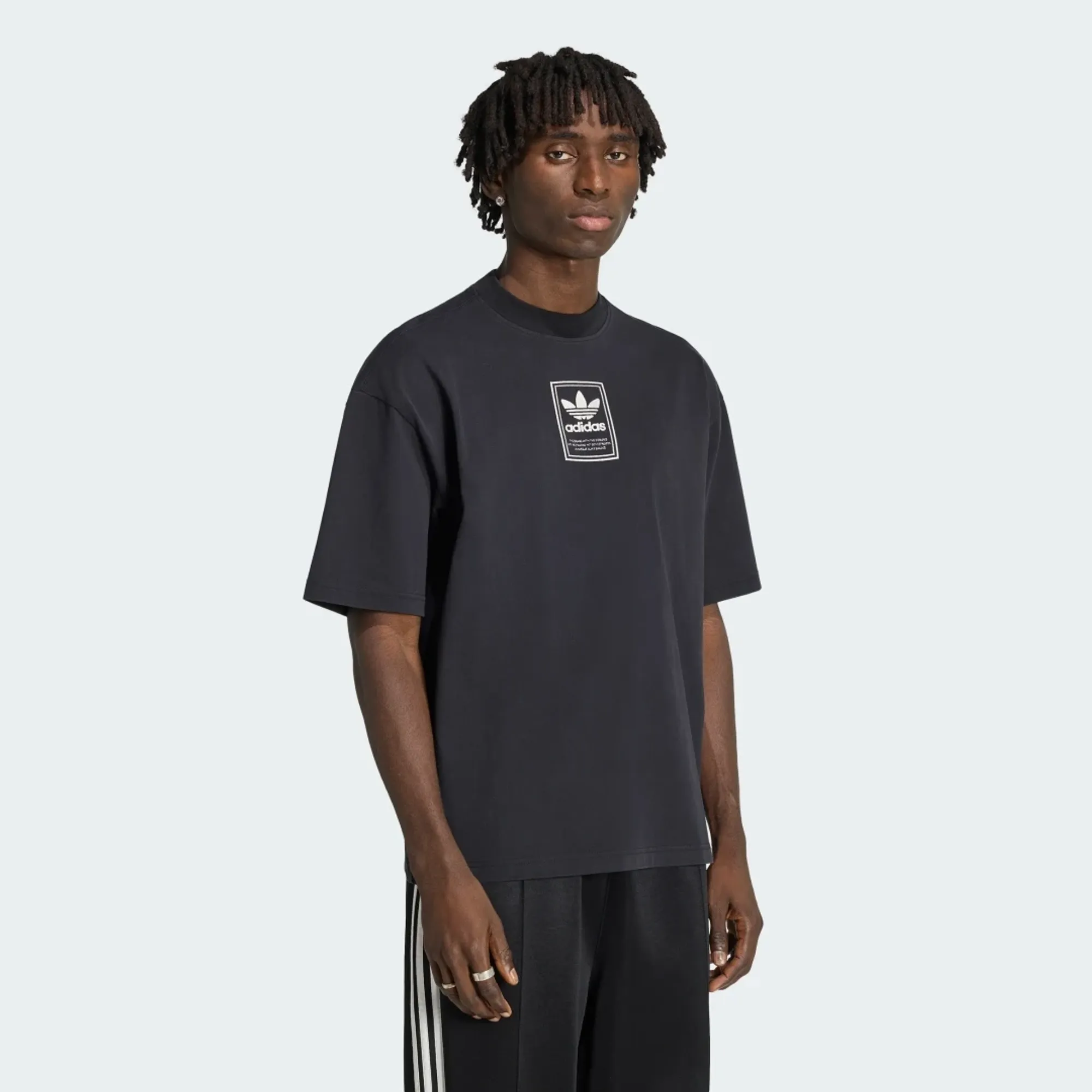 adidas ELEVATED GFX T-Shirt