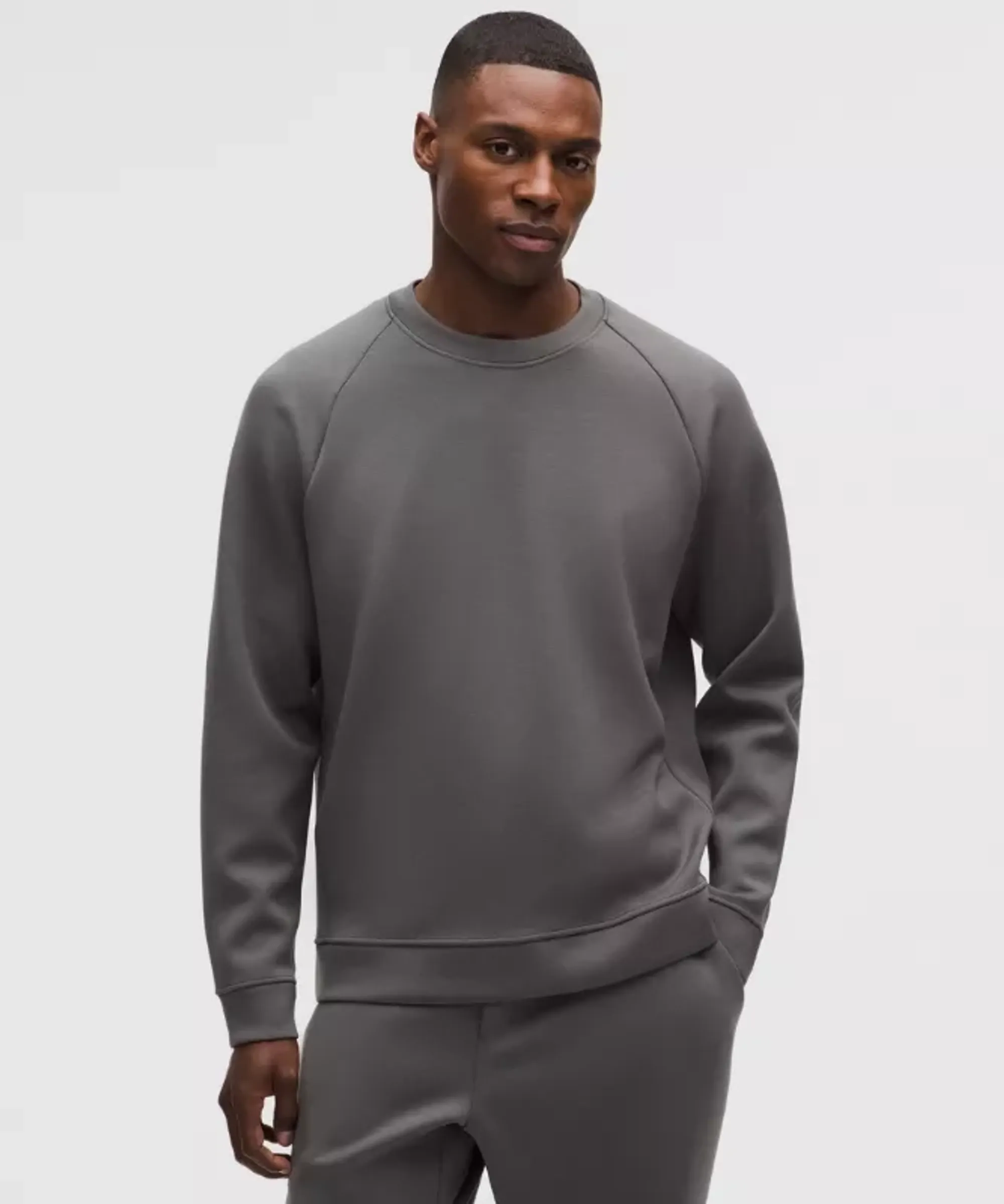 lululemon – Men's Smooth Spacer Classic-Fit Crew Sweatshirt – Color Grey – Size XL