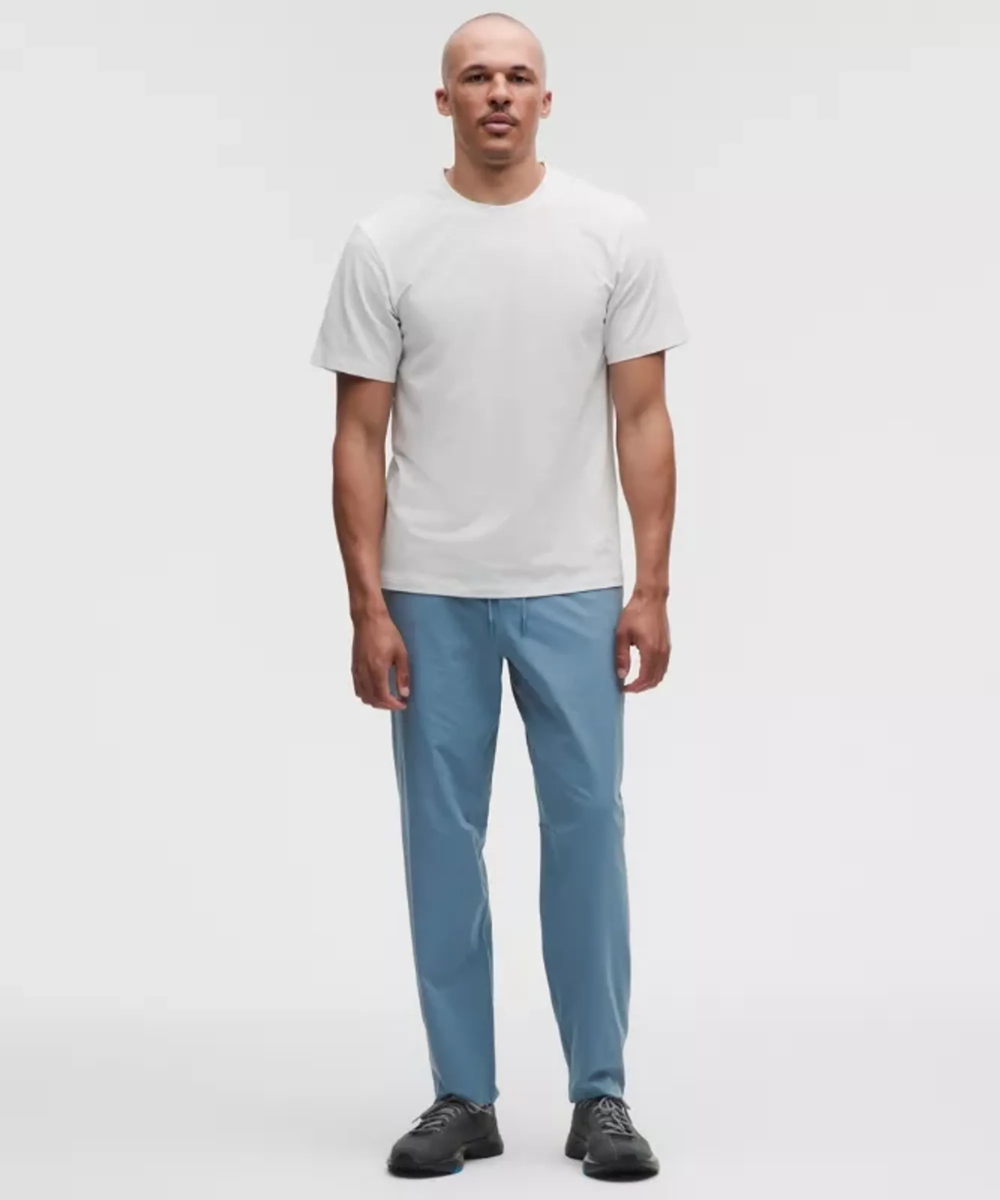 lululemon – Men's Zeroed In Classic-Fit Trousers Regular – Color Blue – Size XS