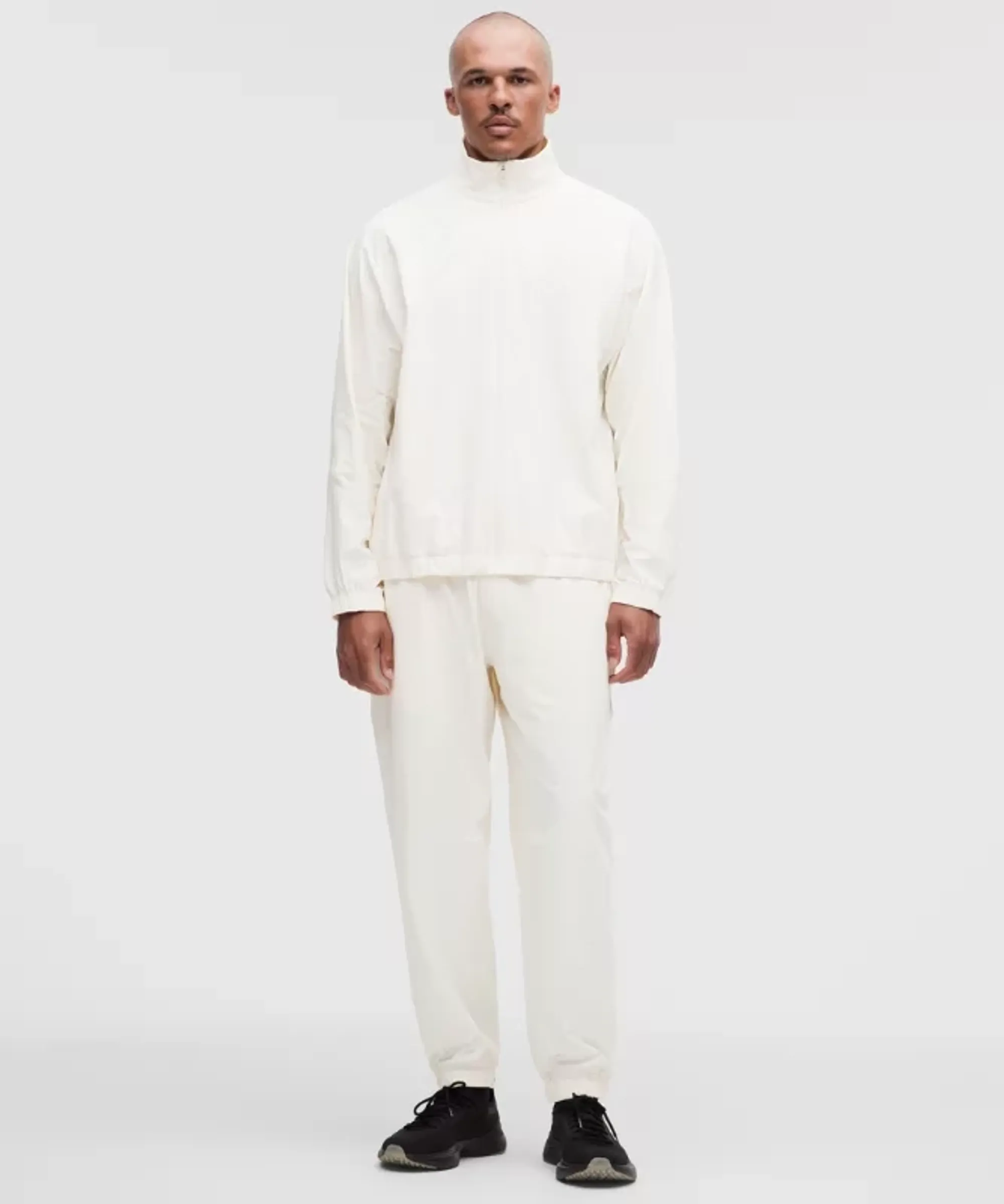 lululemon – Men's Weightlifting Warm-Up Trousers Regular – Color White – Size Medium